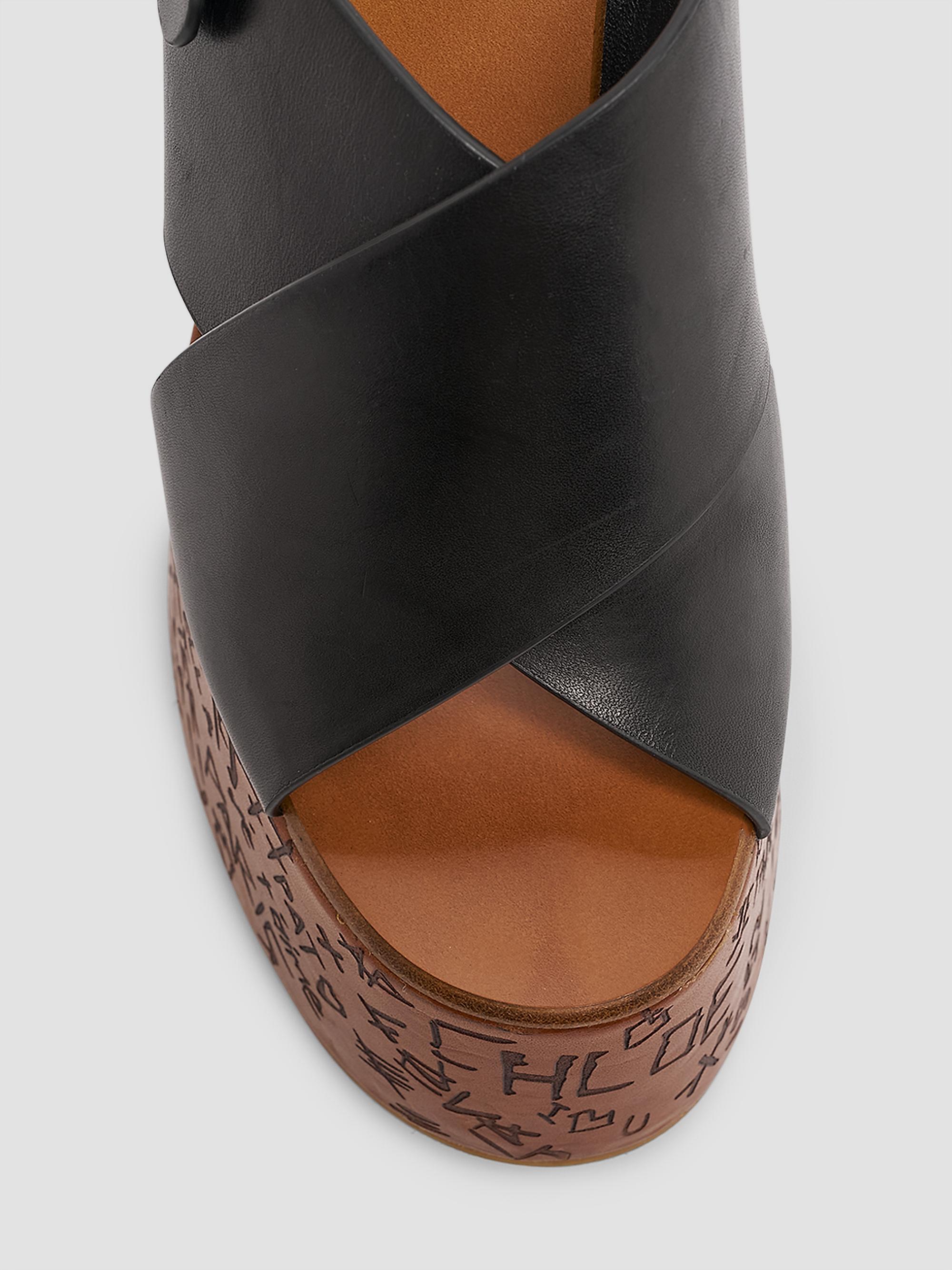 Chloé Maxime 130MM Leather Platform Sandals | Saks Fifth Avenue