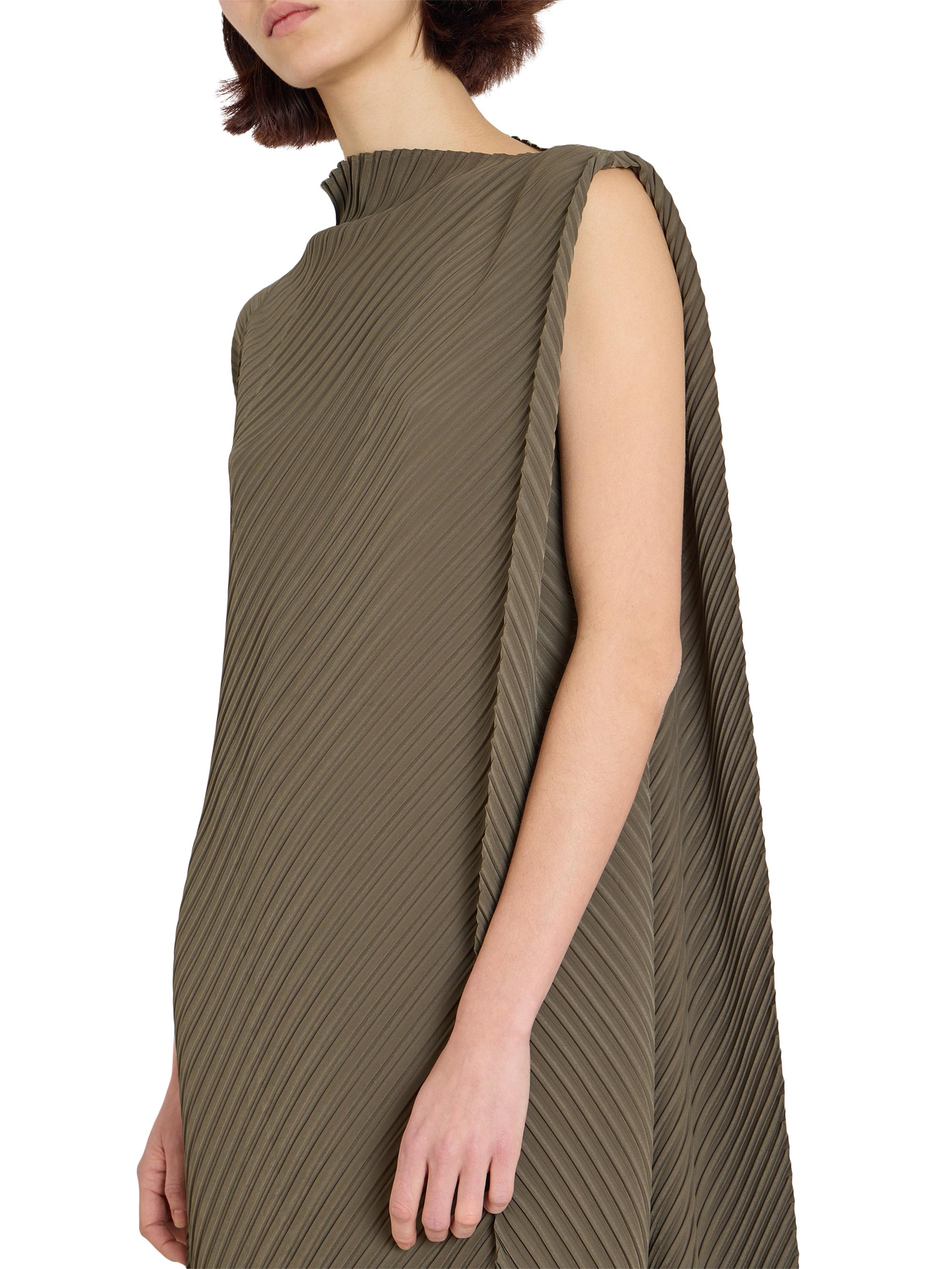 23aw ISSEYMIYAKE pleats anomaly 変形 dress 23aw ISSEYMIYAKE pleats