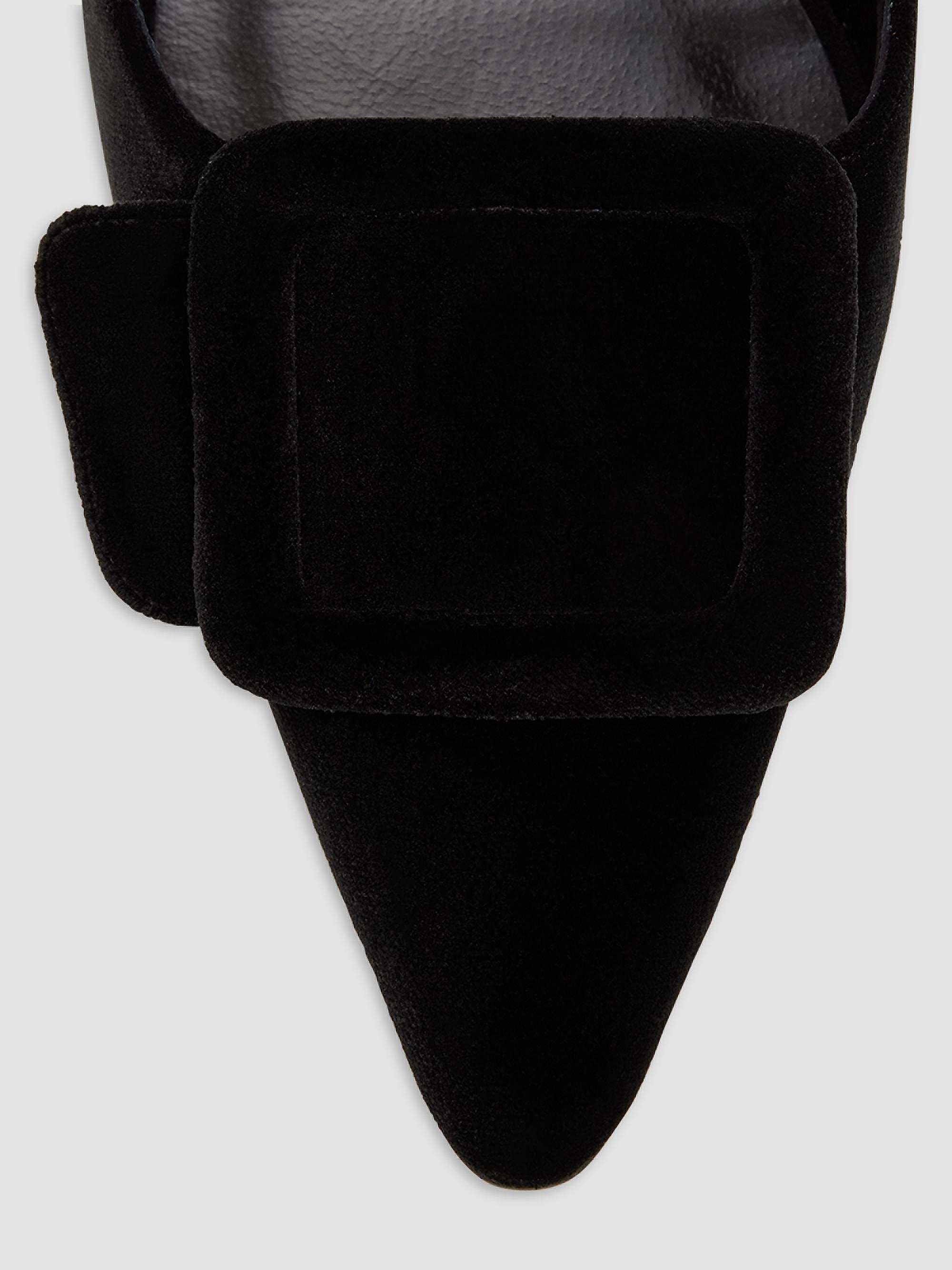 Manolo Blahnik Maysale 50MM Buckle-Detail Velvet Kitten-Heel Mules