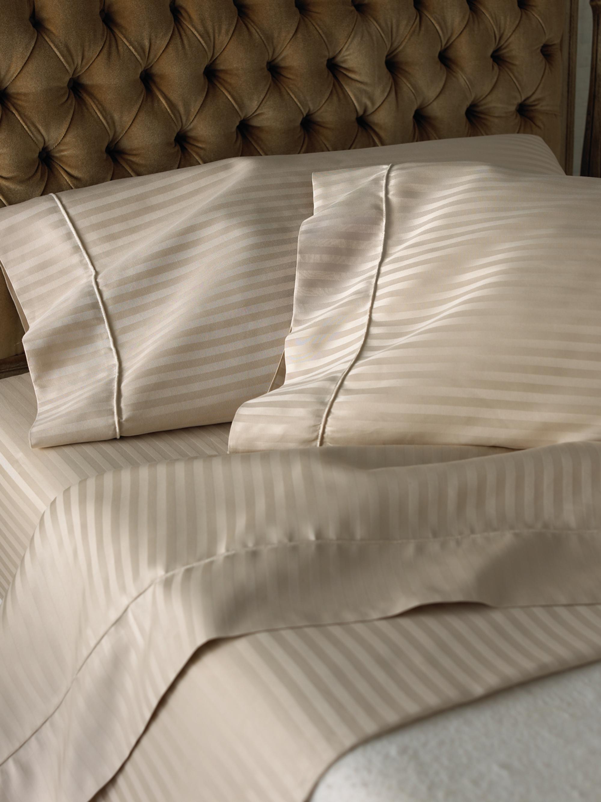 Sferra Marianna 2-Piece Standard Pillowcase Set - White