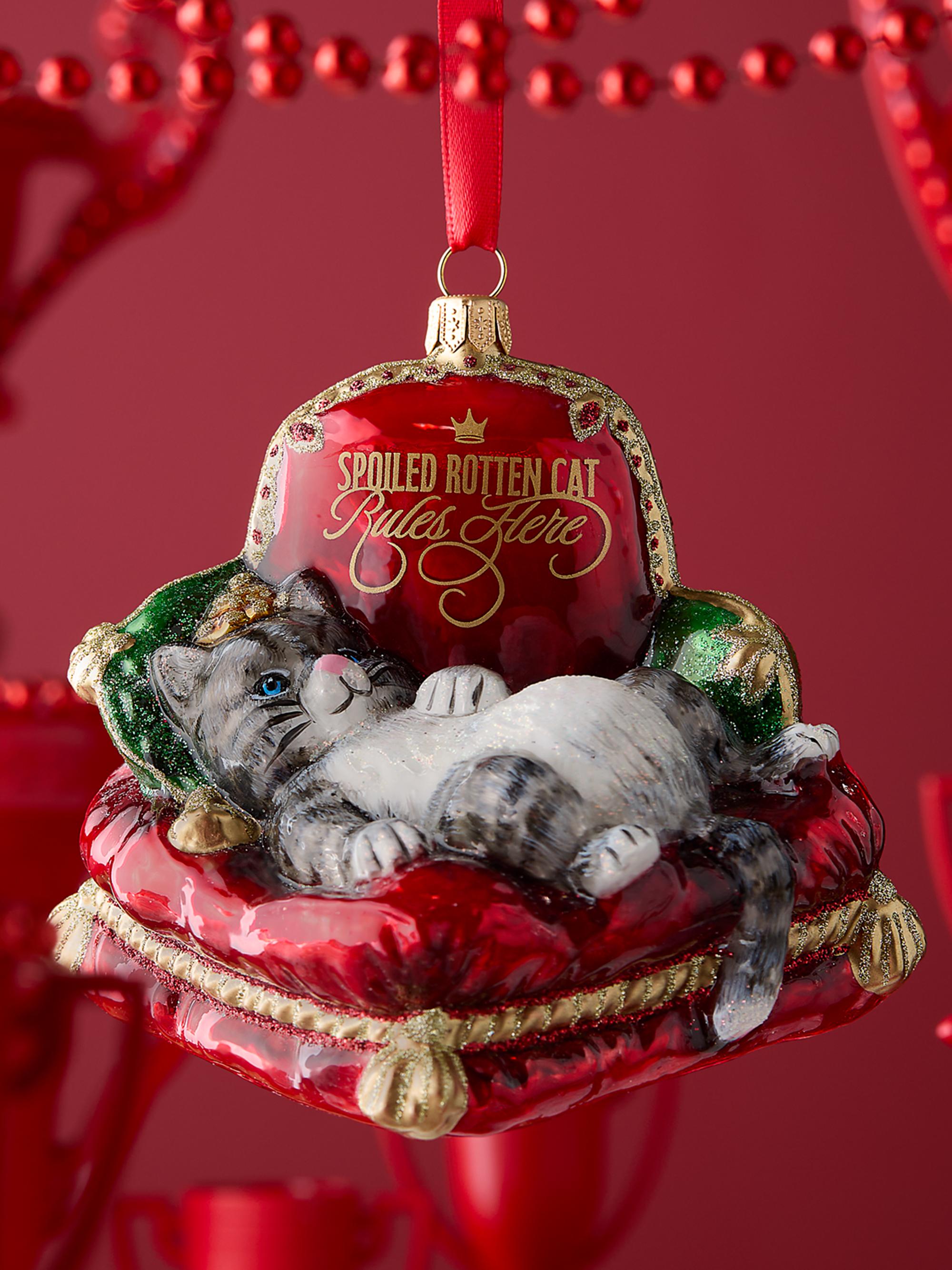 Joy To The World A Spoiled Rotten Cat Rules Here Christmas Ornament
