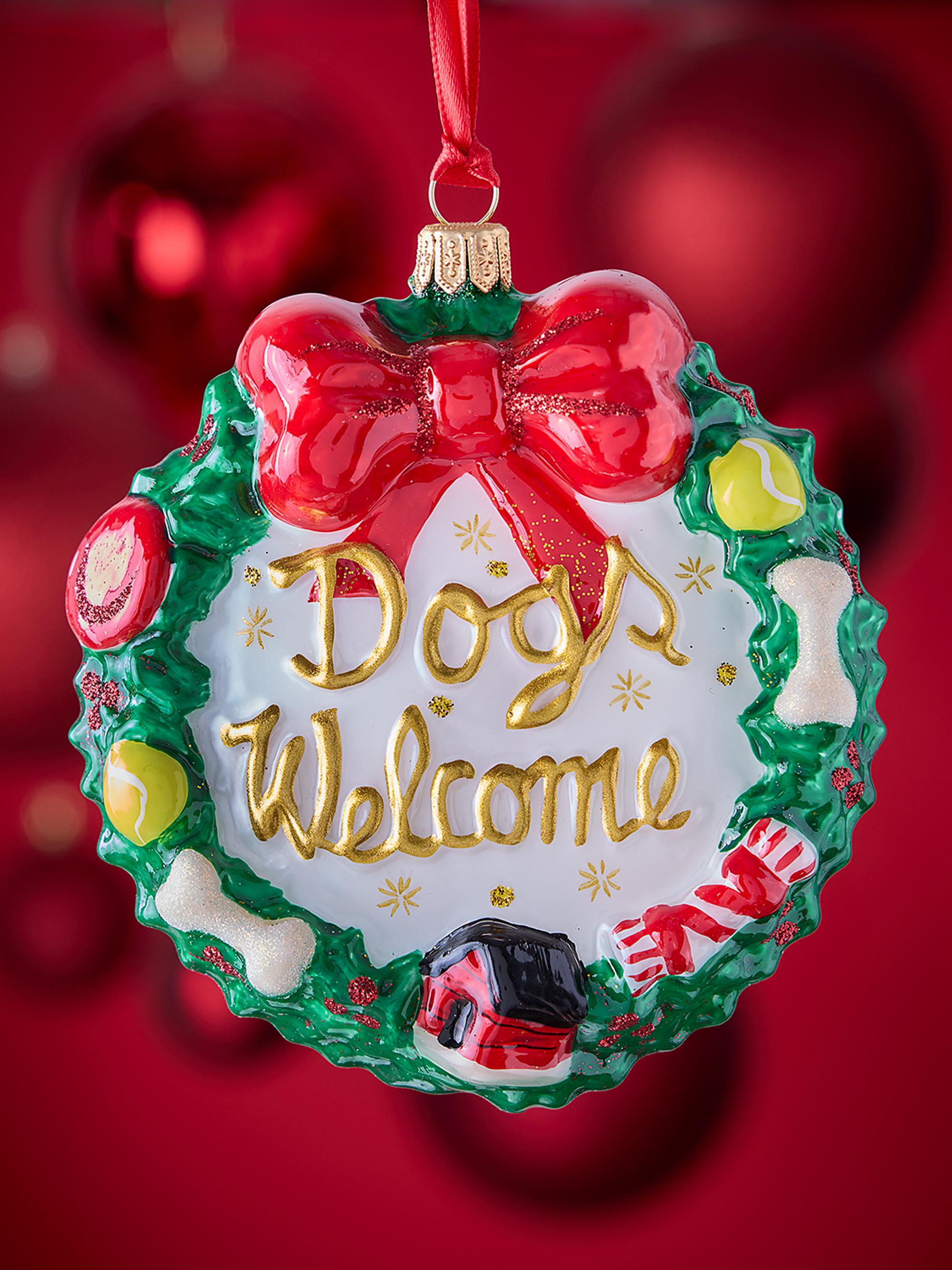 Joy To The World Dogs Welcome Wreath Christmas Ornament