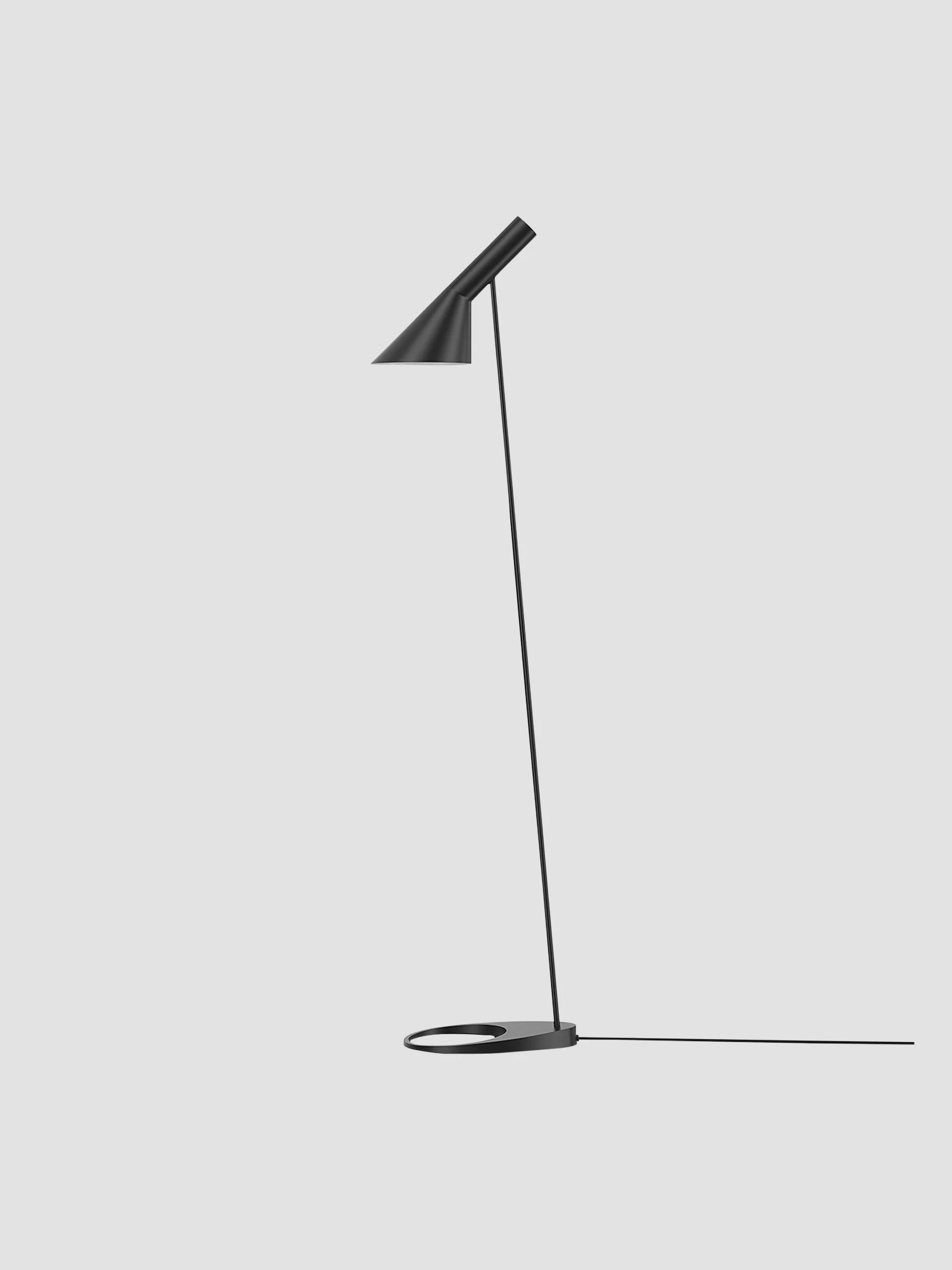 Louis Poulsen AJ Floor Lamp - Black