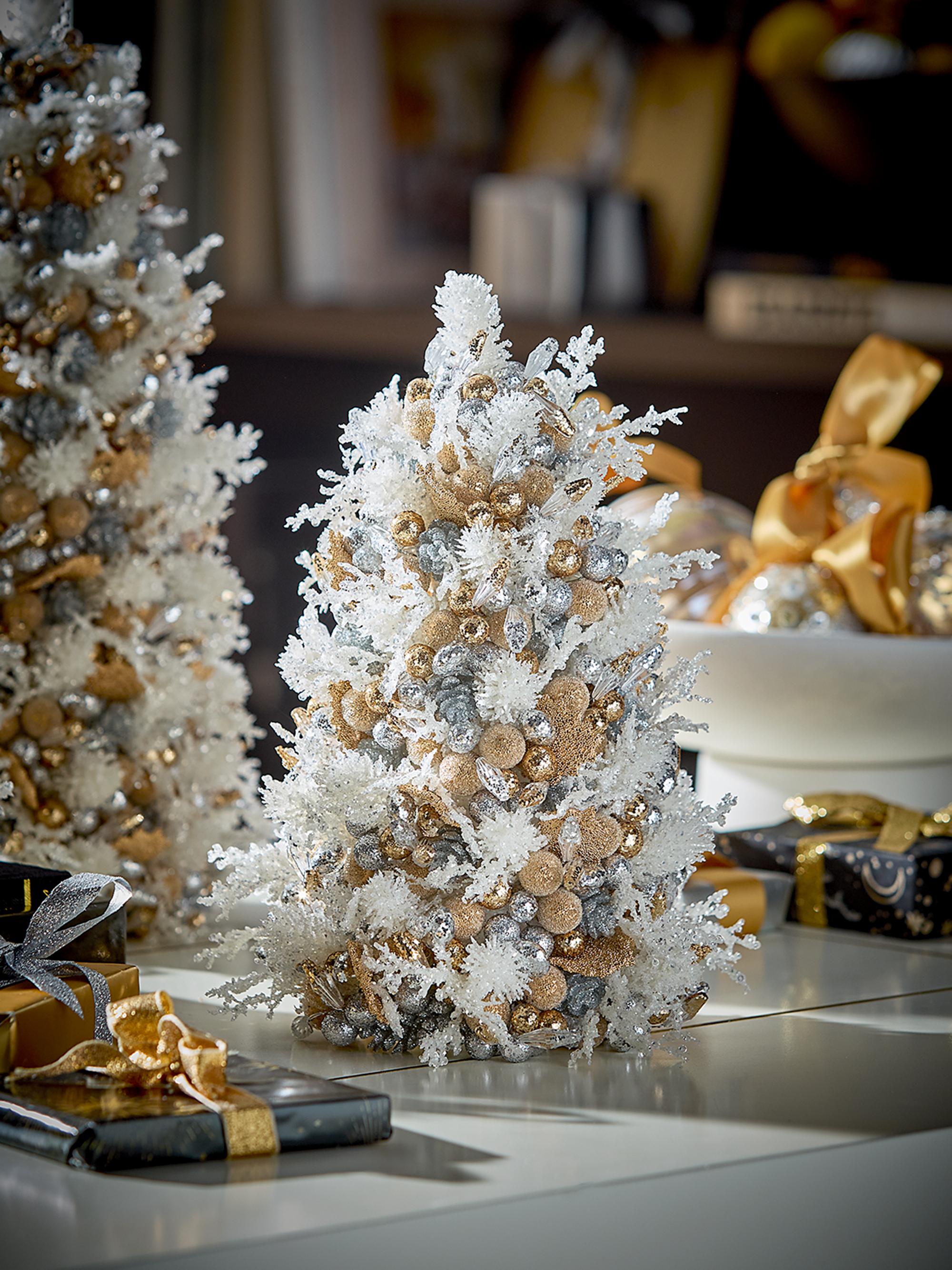 Salzburg Creations Winter Splendor Tabletop Faux Christmas Tree