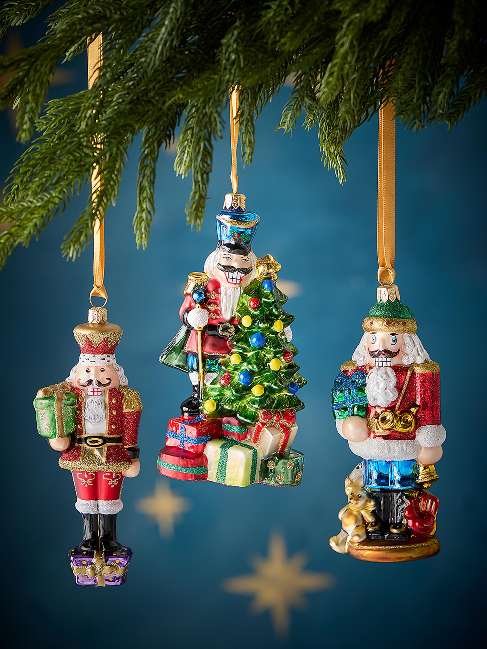Komozja Assorted Nutcrackers 3-Piece Christmas Ornament Set