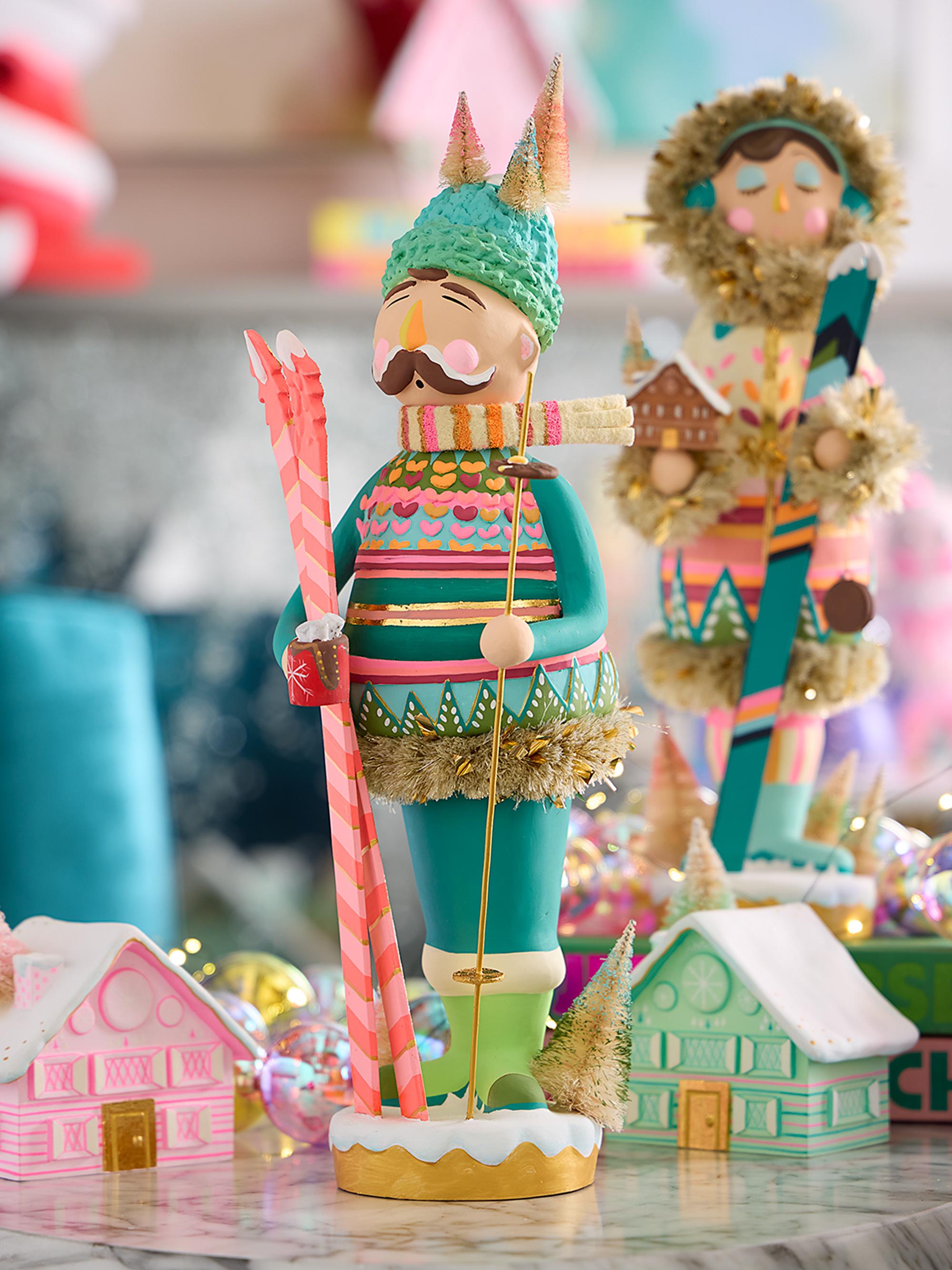 Glitterville Here We Come A Wafflin'Bronson Nutcracker Tabletop Figurine