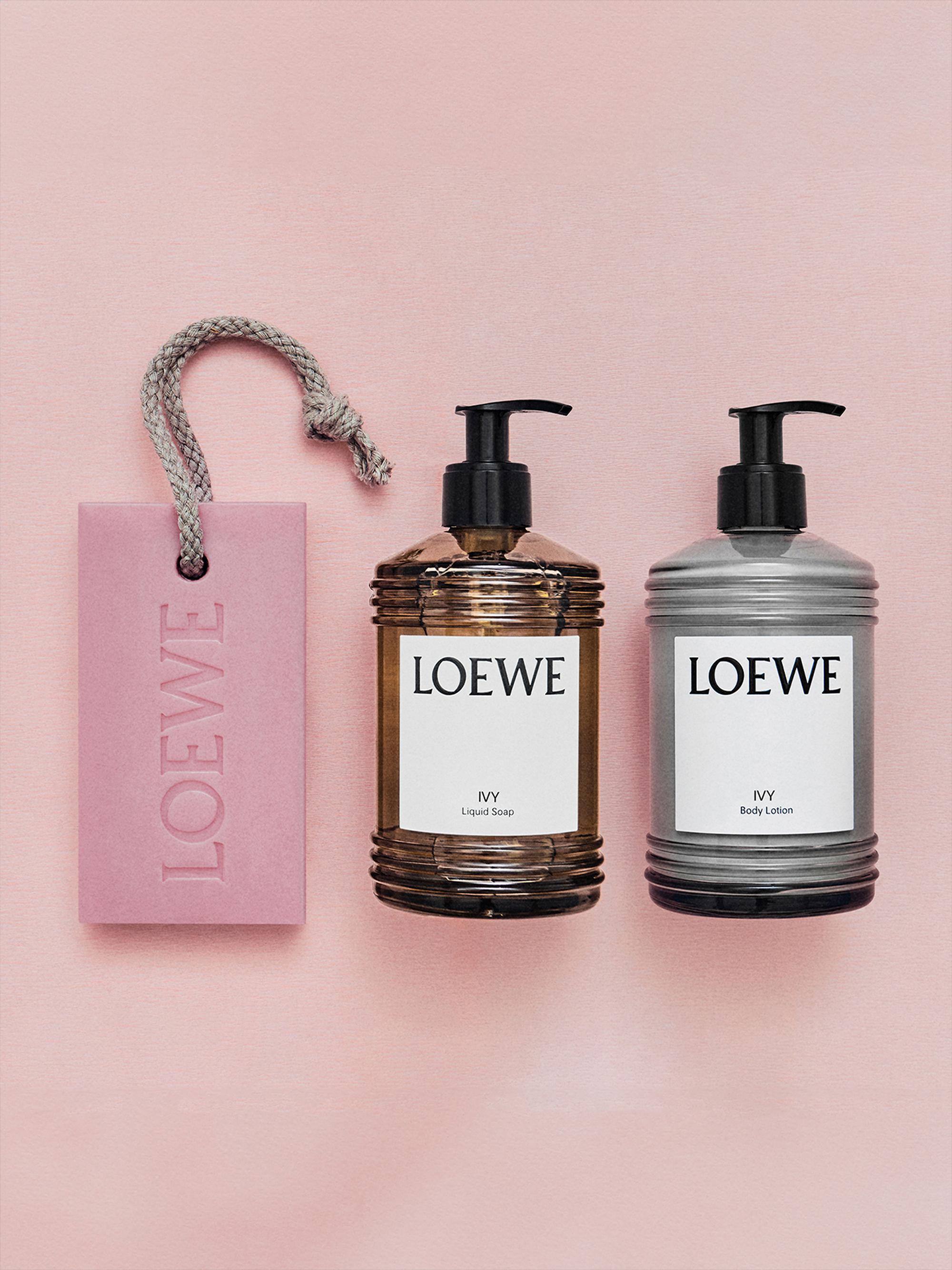 LOEWE ボディローション IVY LOEWE Perfumes Ivy Body Lotion | Saks Fifth Avenue