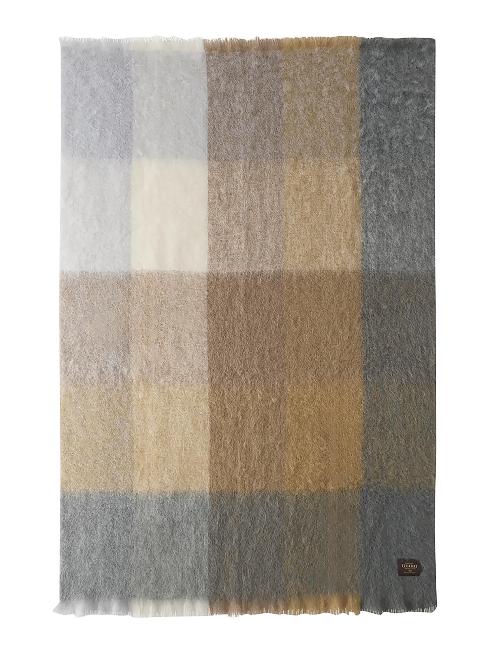 UGG x Telfar Ugg x Telfar Logo Blanket | Saks Fifth Avenue