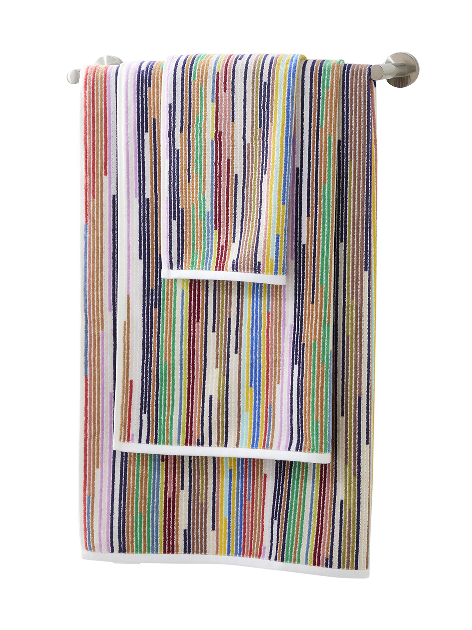 0400002020484_BLACK?wid=600&