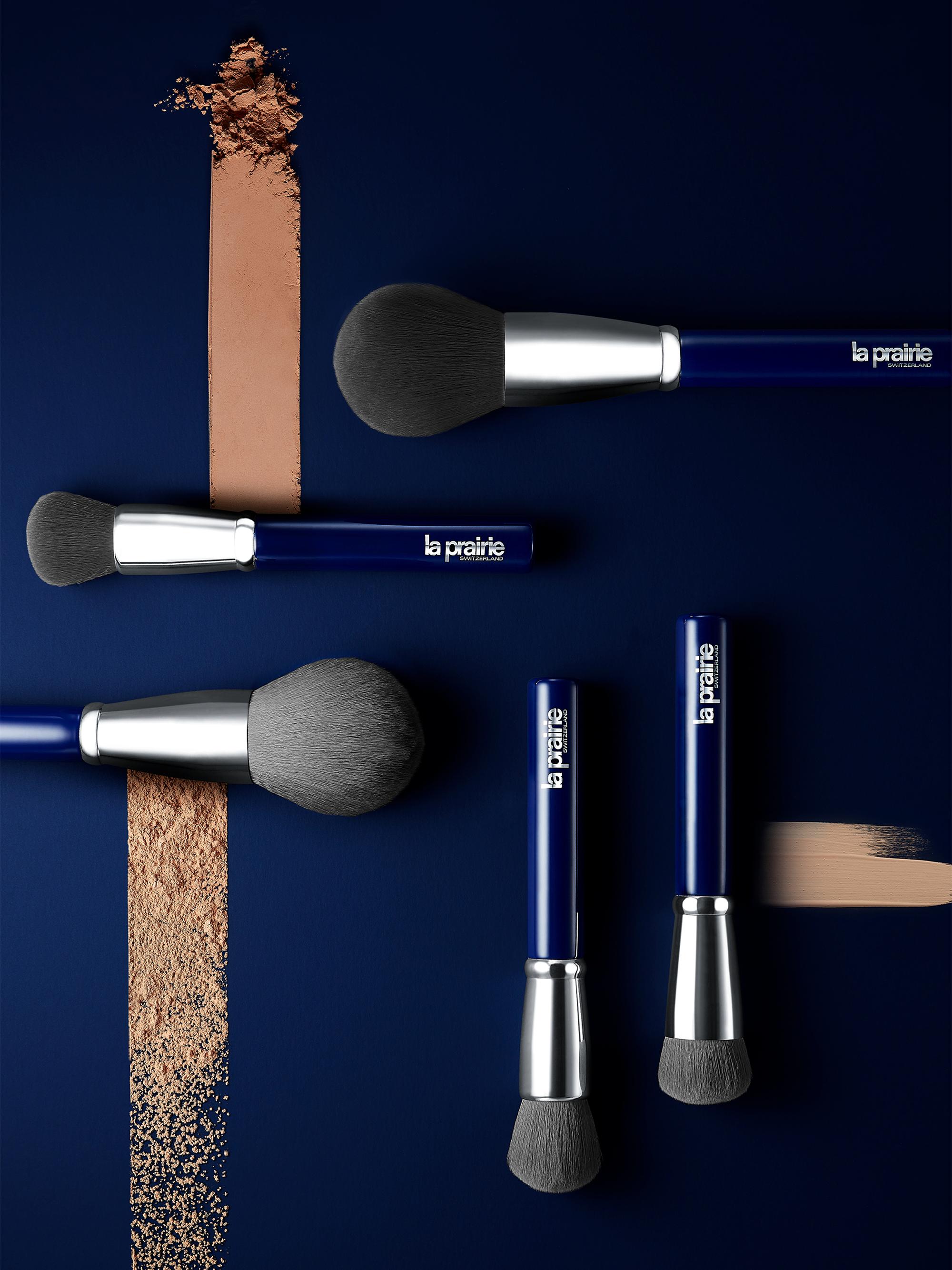 ラプレリー la prairie Loose Powder Brush La Prairie Loose Powder Brush | Saks Fifth Avenue