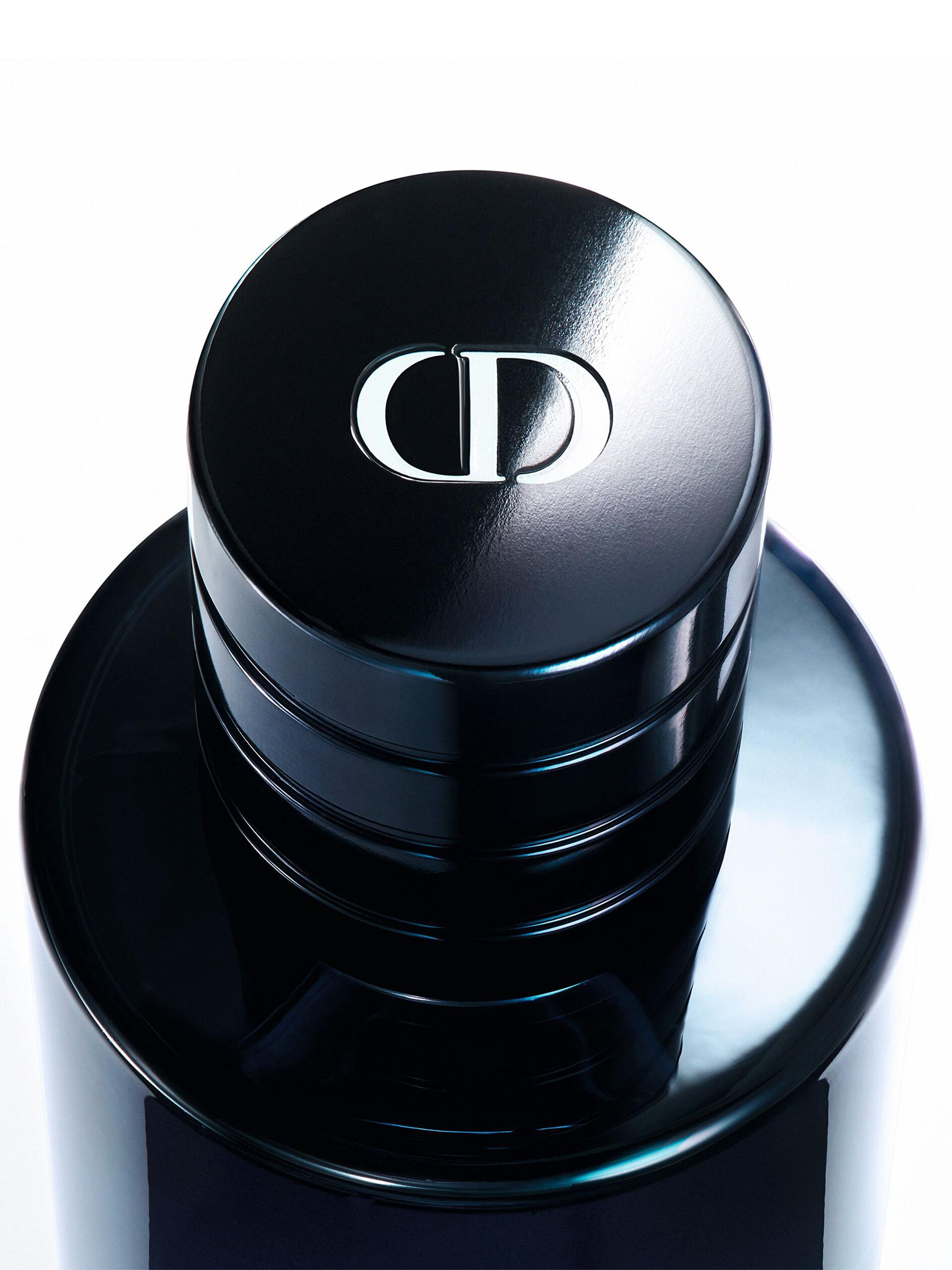【正規品】Dior SAUVAGE PARFUM Sauvage Parfum: Refillable Citrus and Woody Fragrance | Dior US