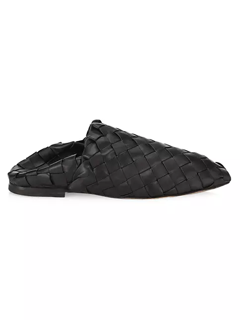 Intrecciato Leather Slippers in Black - Bottega Veneta