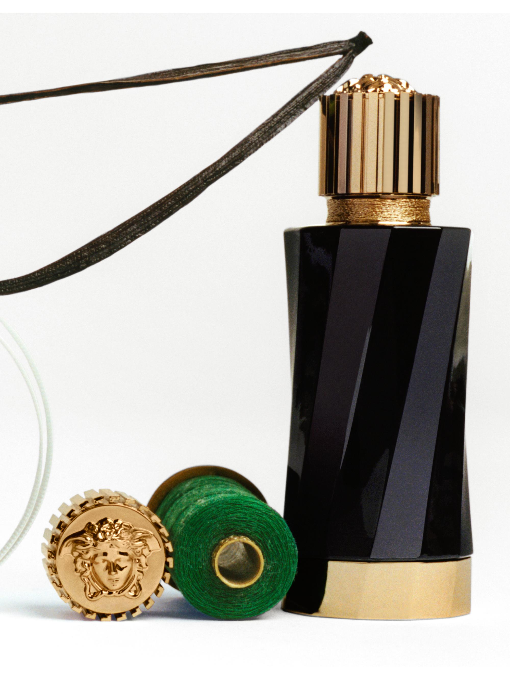 versace atelier vanille rouge