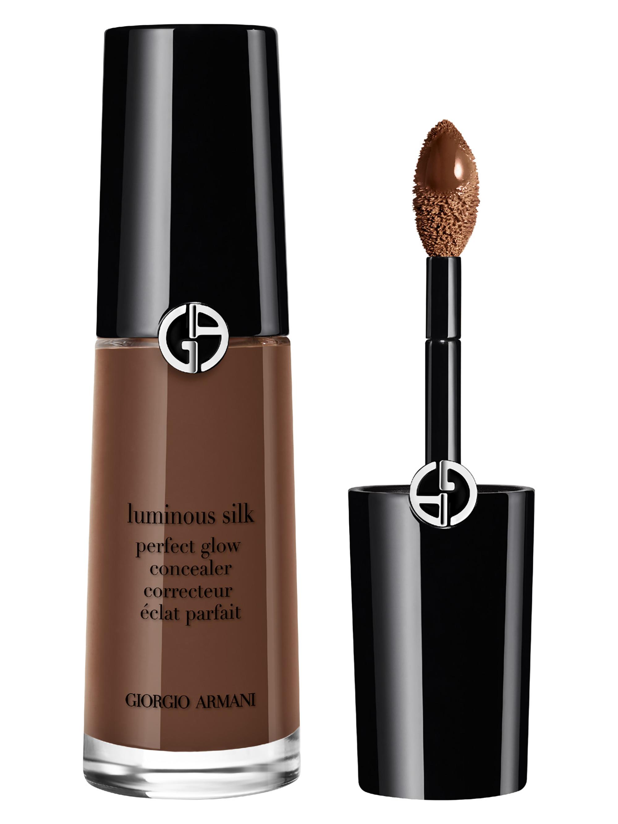 ARMANI BEAUTY Women's Luminous Silk Hydrating & Brightening Concealer - 15 Very Deep Neutral | Thumbnail 19