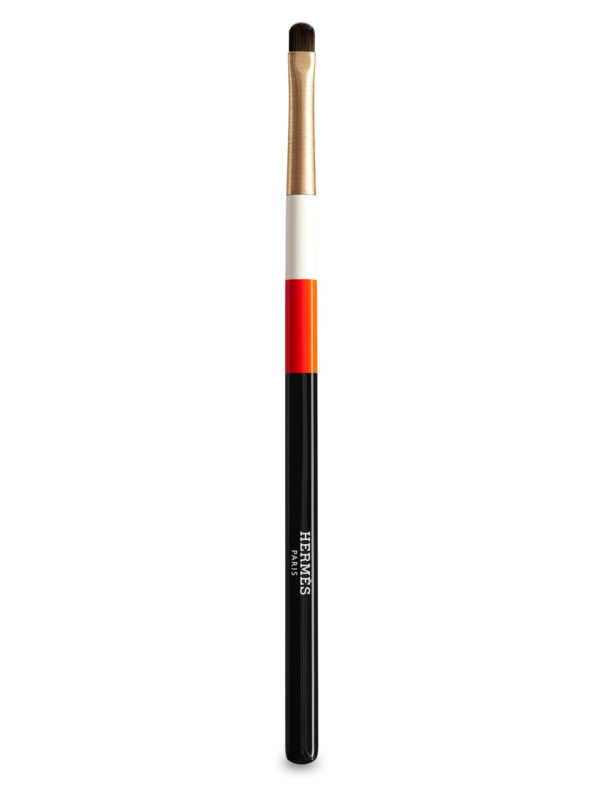 HERMÈS Les Pinceaux Hermès Le Traceur Eyeliner Brush | Saks Fifth