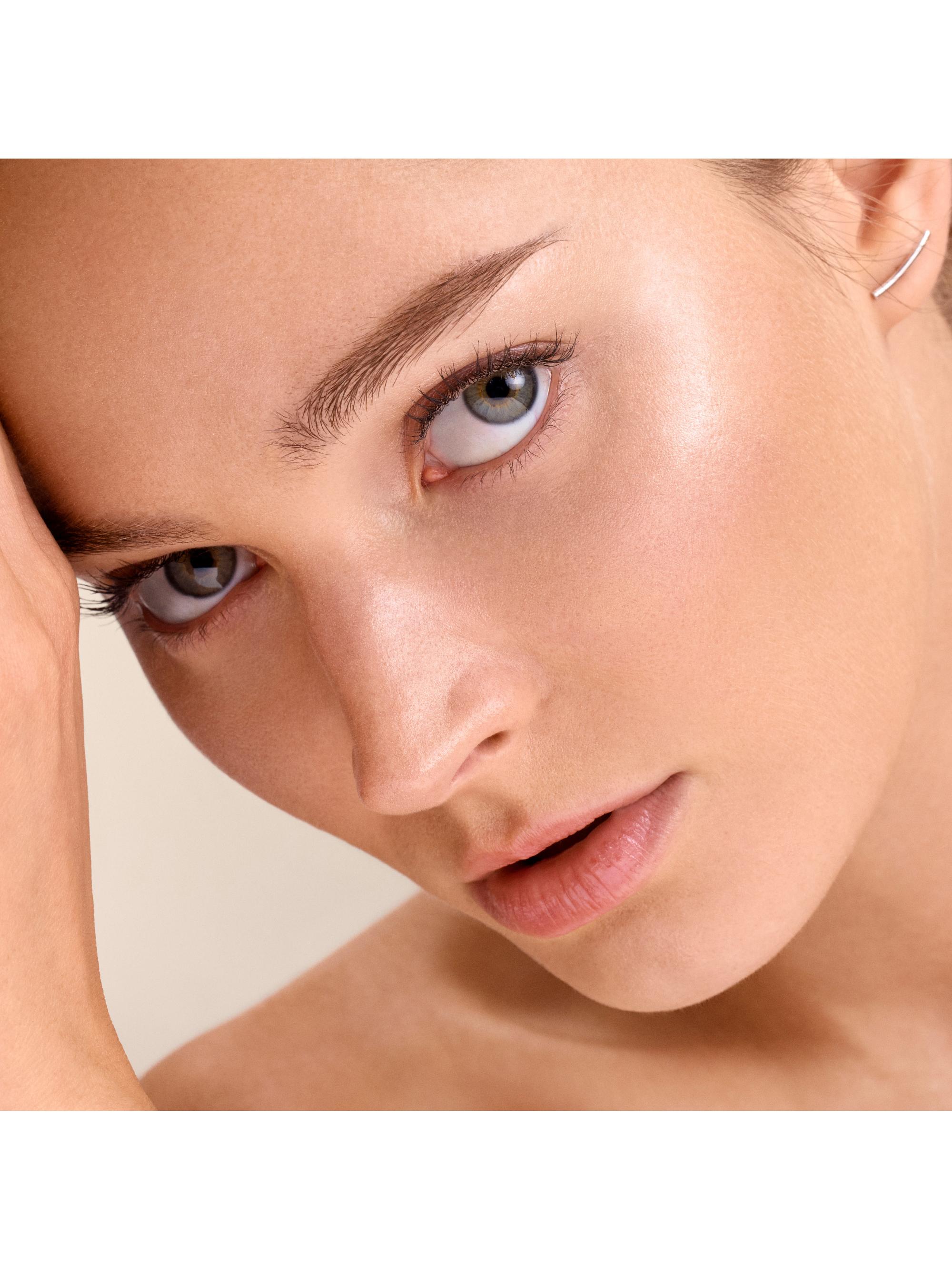 La Prairie Platinum Rare Haute-Rejuvenation Eye Cream | Saks Fifth