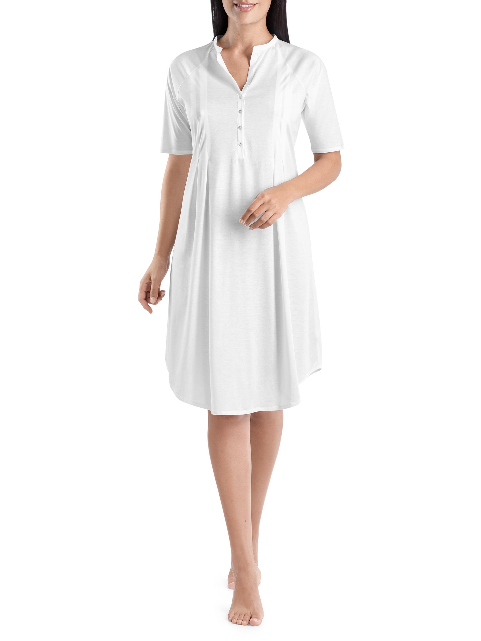 Hanro Women's Cotton Deluxe Short-Sleeve Night Gown - White