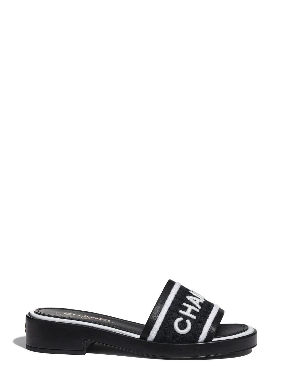 【シックな足元に♪】CHANEL ミュール ✴極美品✴CHANEL ミュール