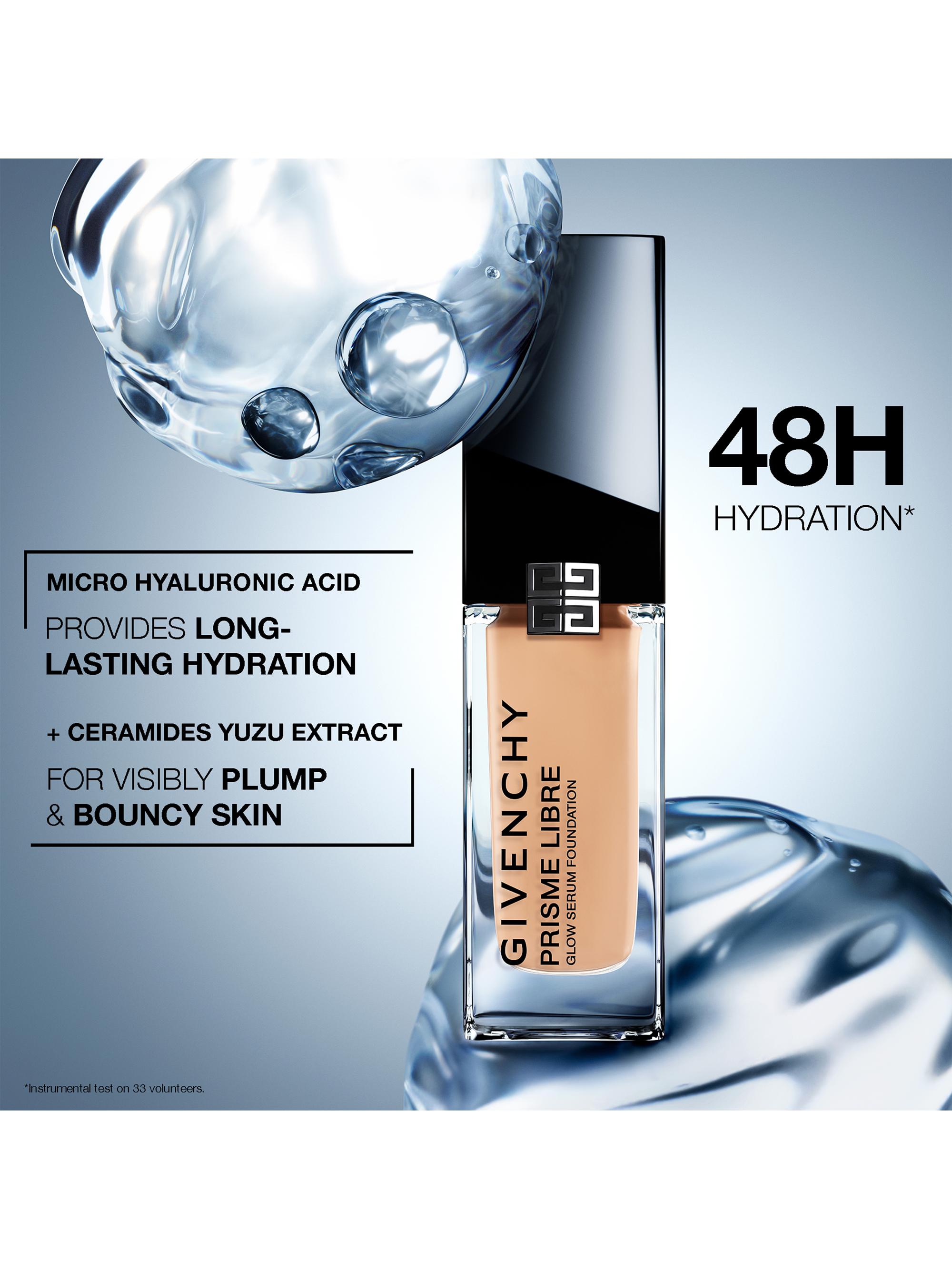 Givenchy Prisme Libre Skin Caring Glow Foundation 24H