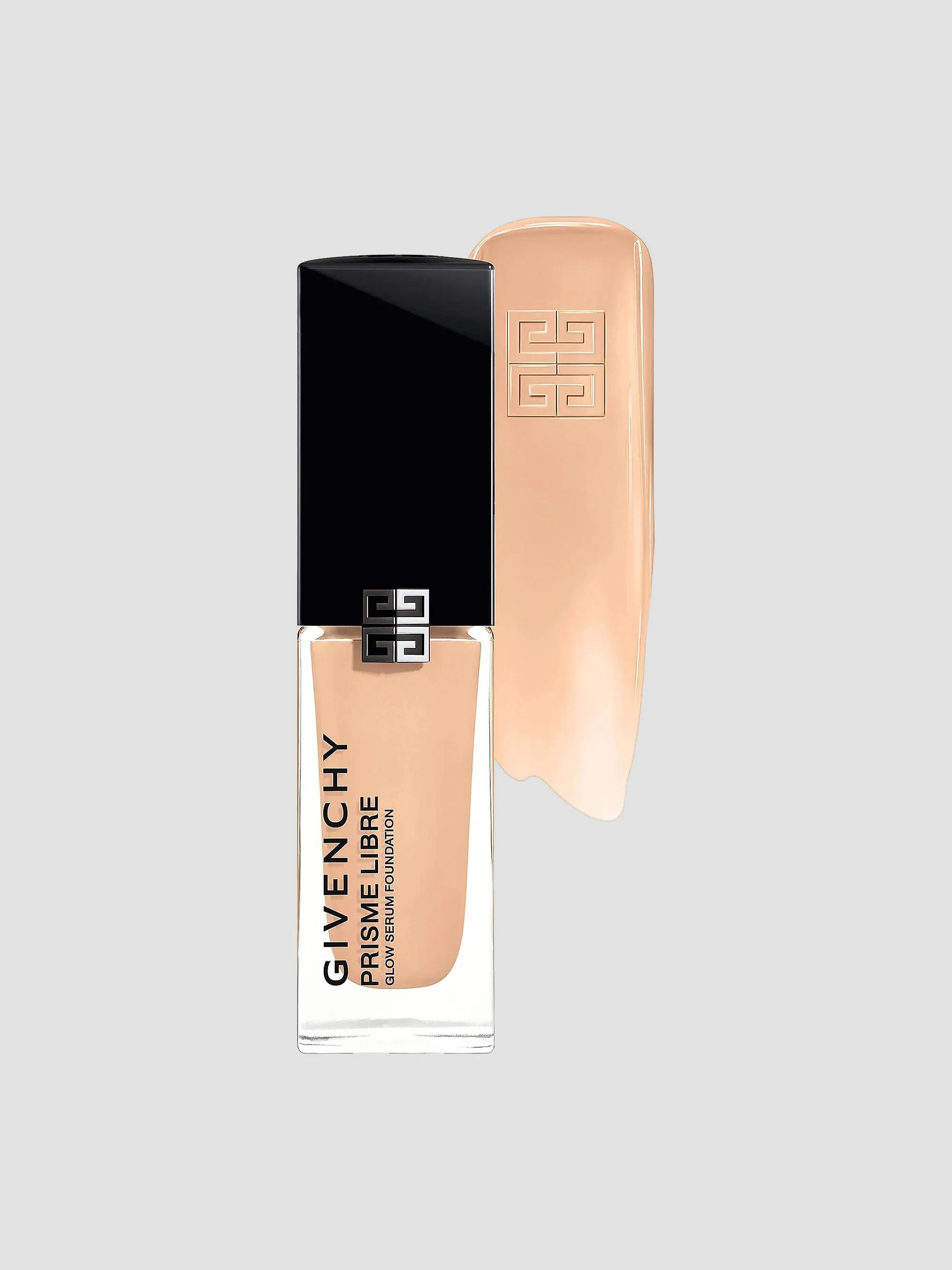 Givenchy Women's Prisme Libre Skin Caring Glow Foundation 24H Hydration - 3C