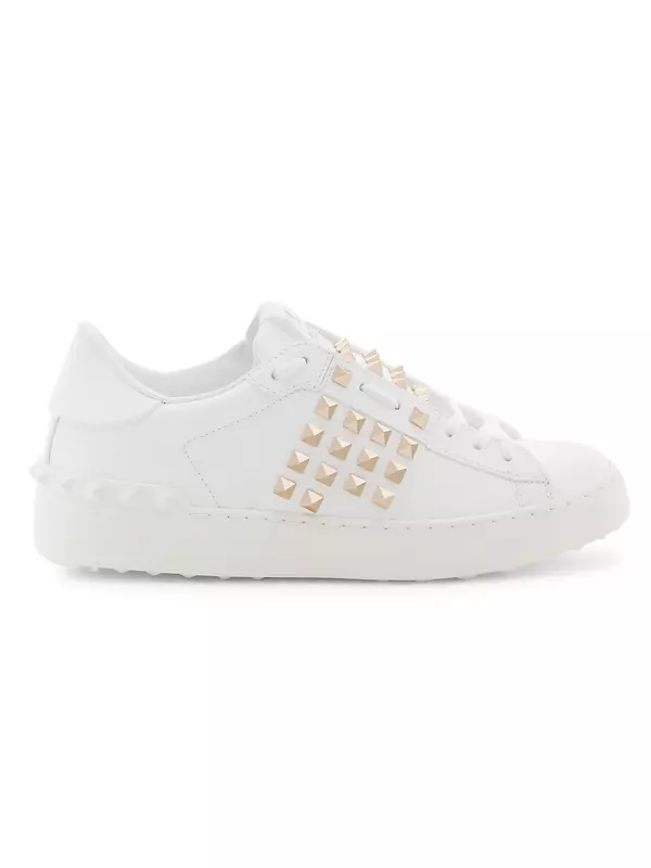 Rockstud Untitled Polished Stud Leather Low-Top Sneakers