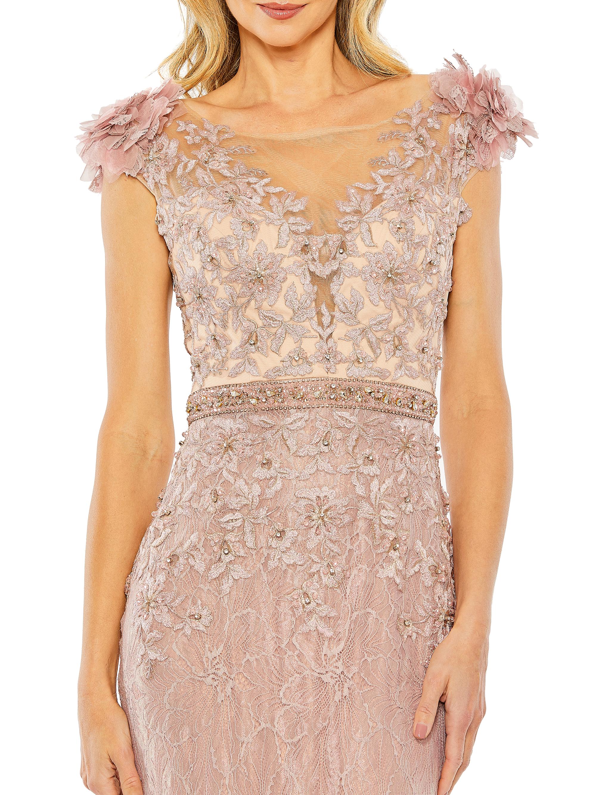 mac duggal beaded deep-v neck lace dress Mac Duggal Beaded Lace V-Neck Gown Size 4