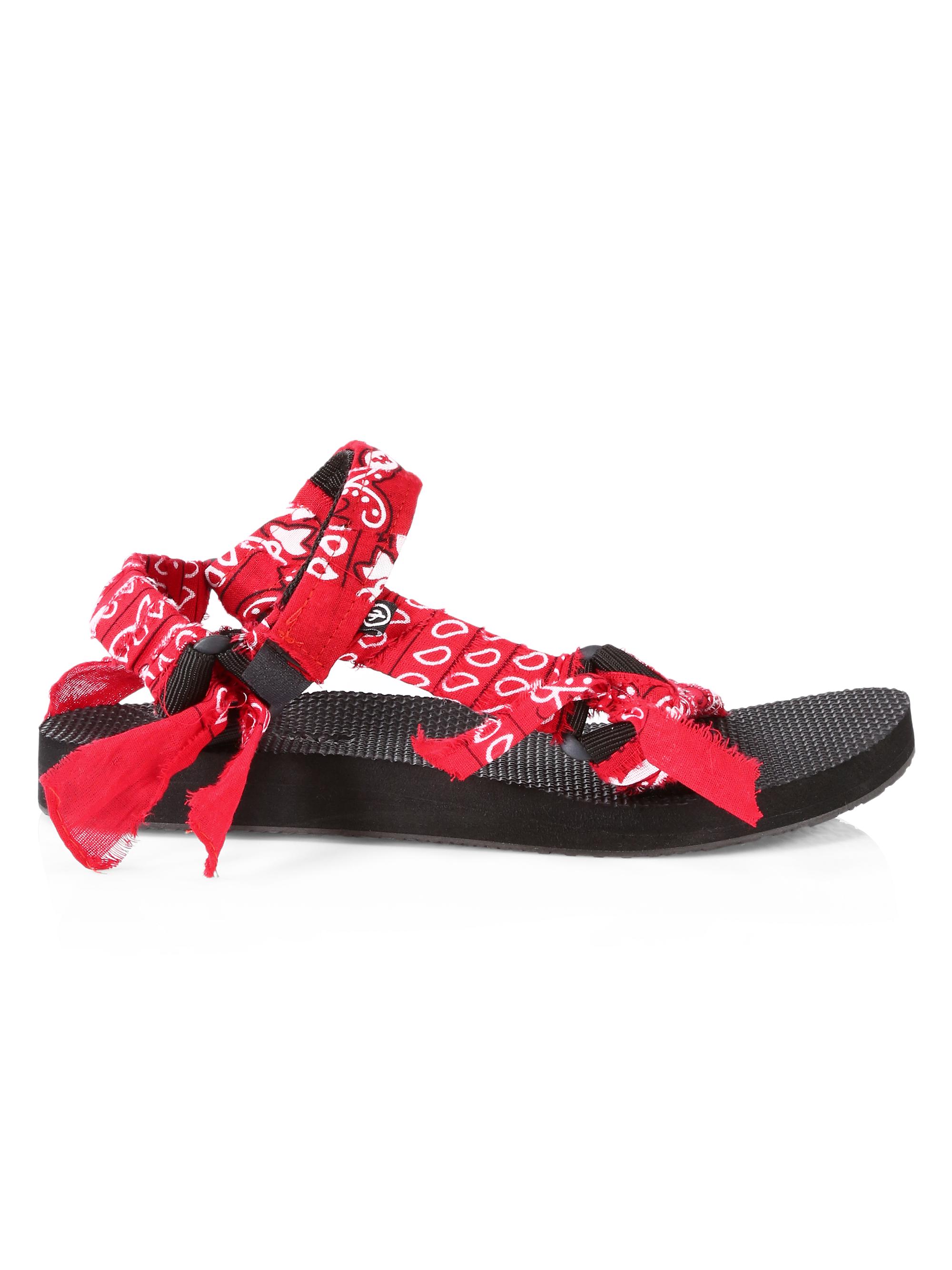Arizona Love Women's Trekky Bandanna Sport Sandals - Red Bandana