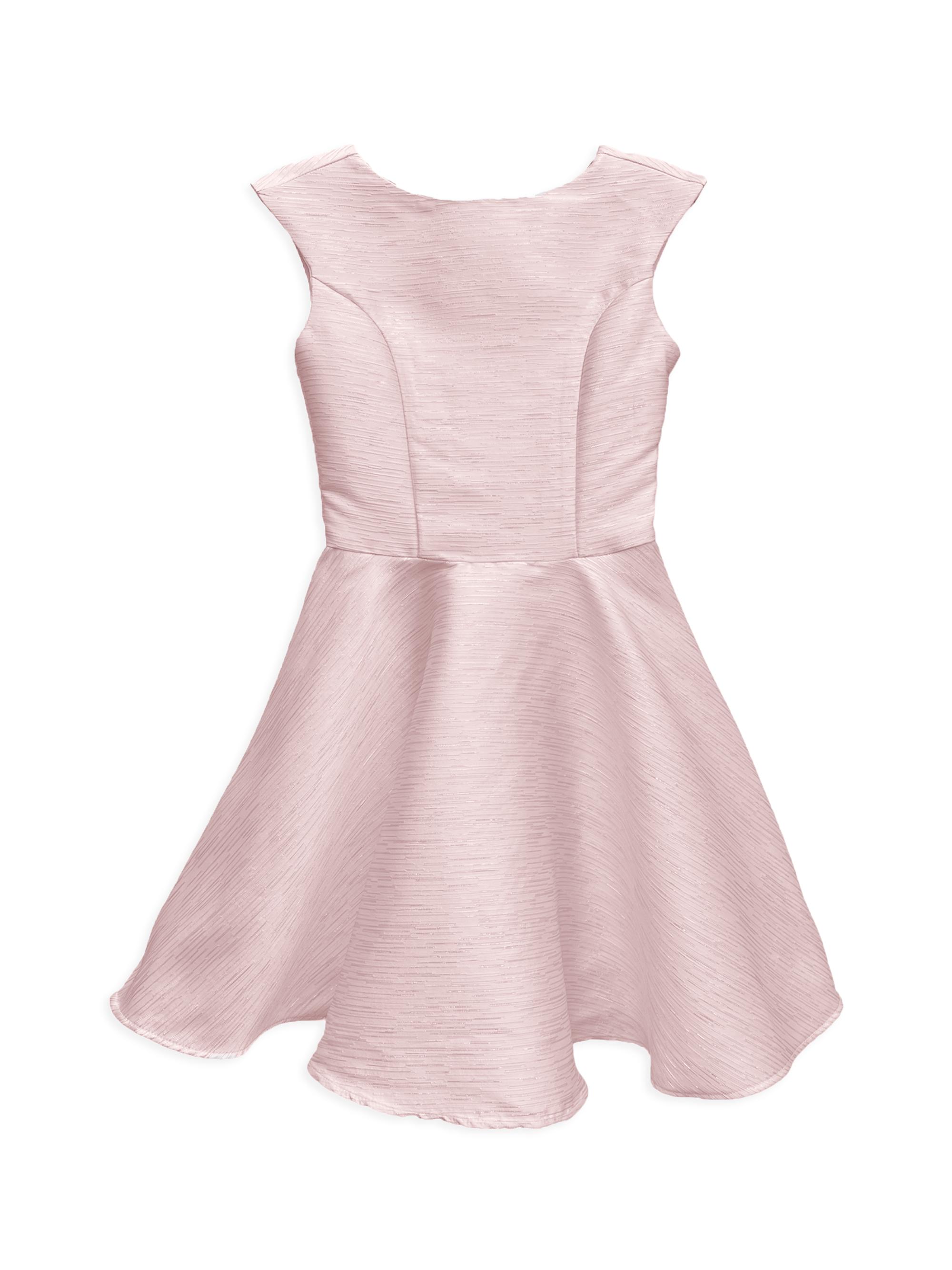Un Deux Trois Girl's Cap Sleeve Metallic Jacquard Dress - Pink