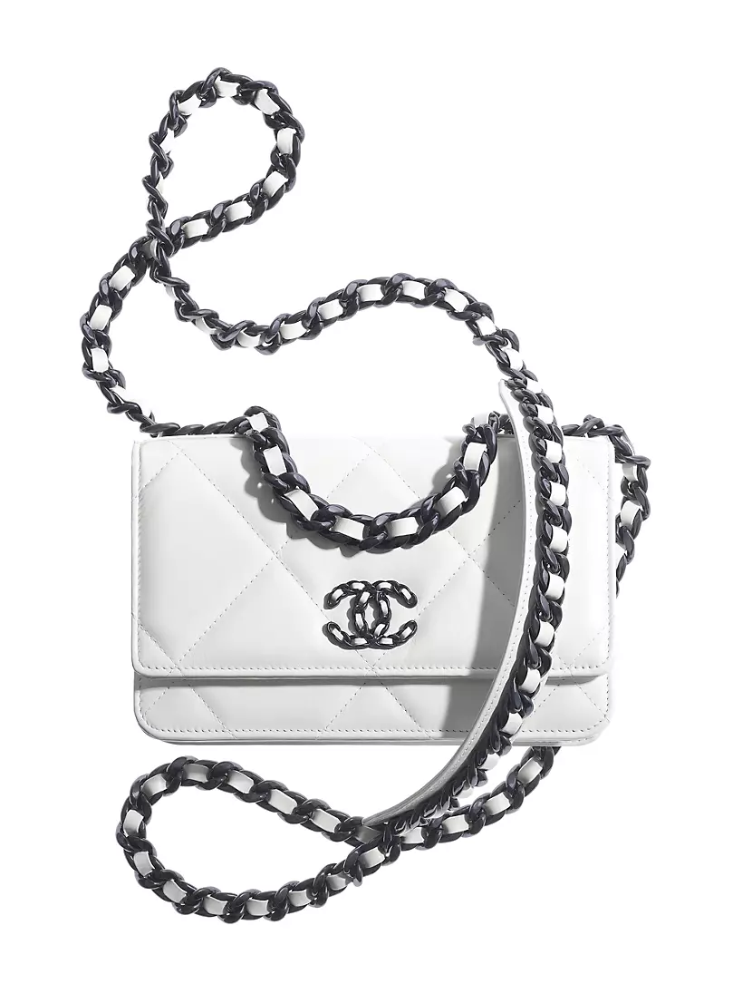Chanel UNBOXING Chanel 19 WOC Wallet on Chain in Blue Goatskin Leather from  20S2 Collections 