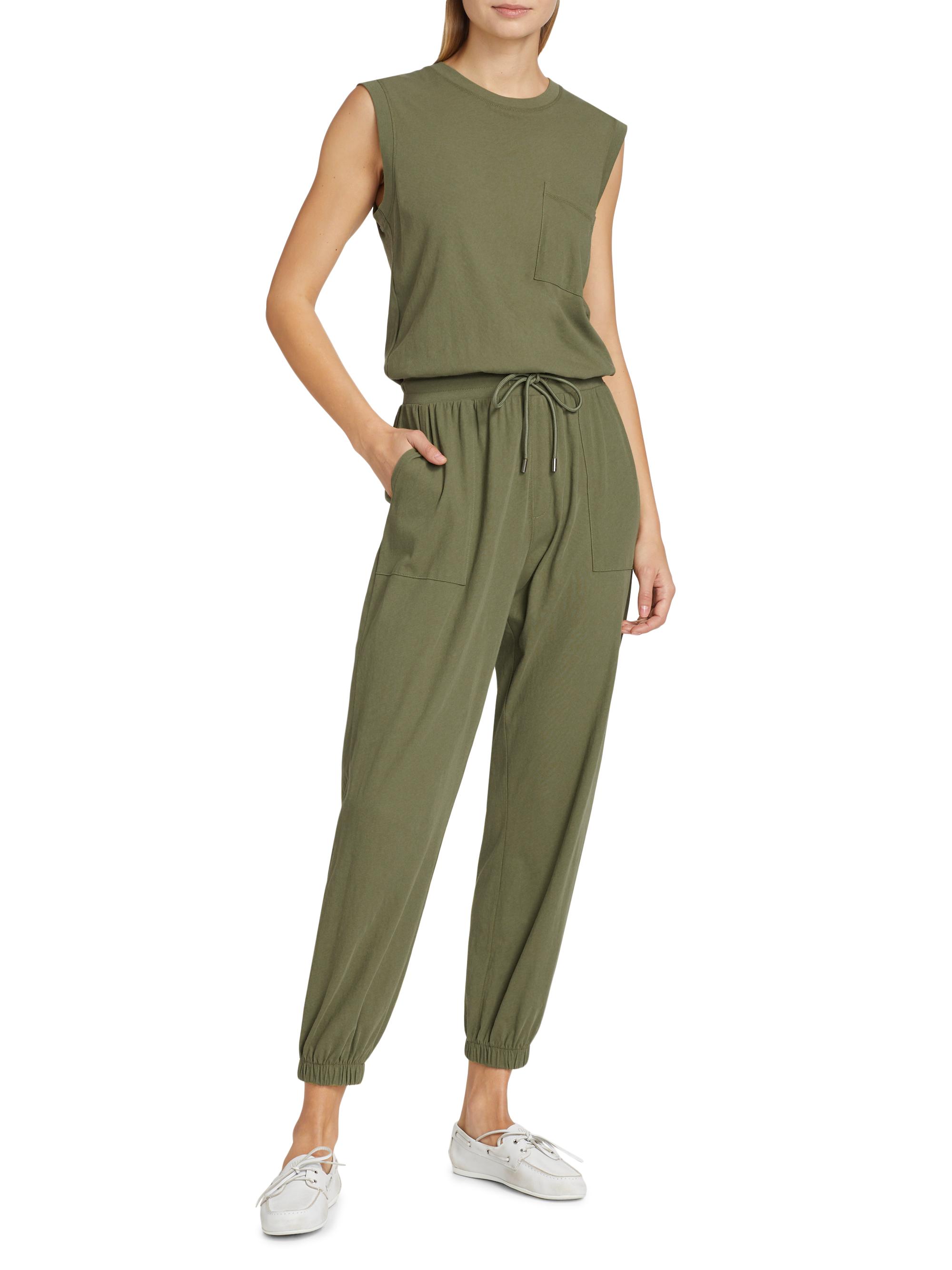 High Torsion Sleeveless Jumpsuit