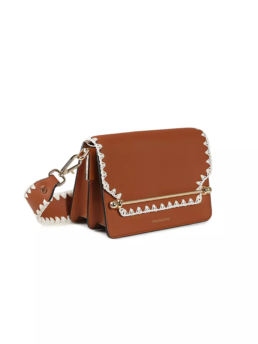 CELINE 3600$ Quilted Leather Chain Shoulder Bag - Matelasse Monochrome Logo