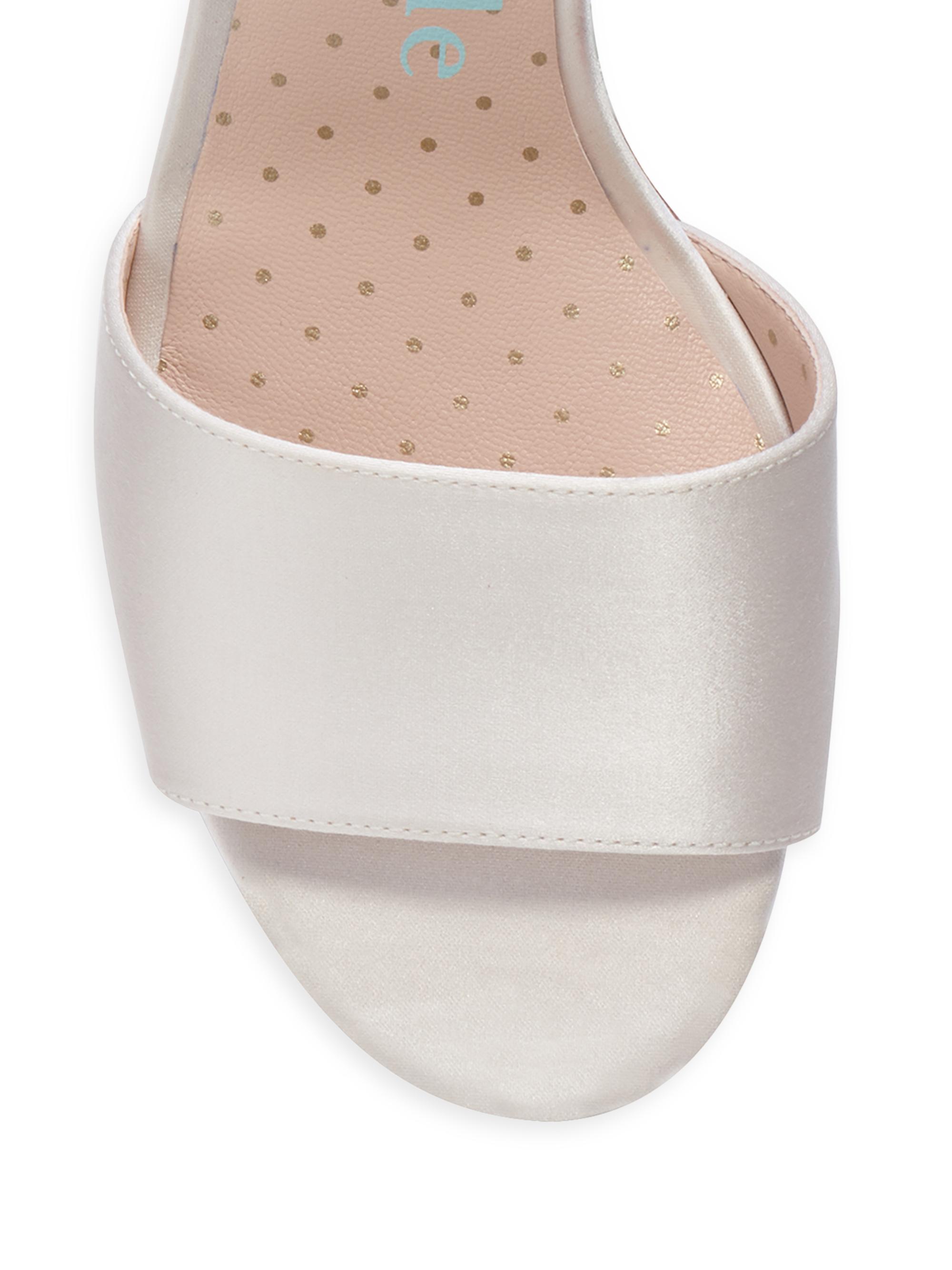 kate spade サテンミュール kate spade new york Love Satin Sculptural-Heel Mules | Saks