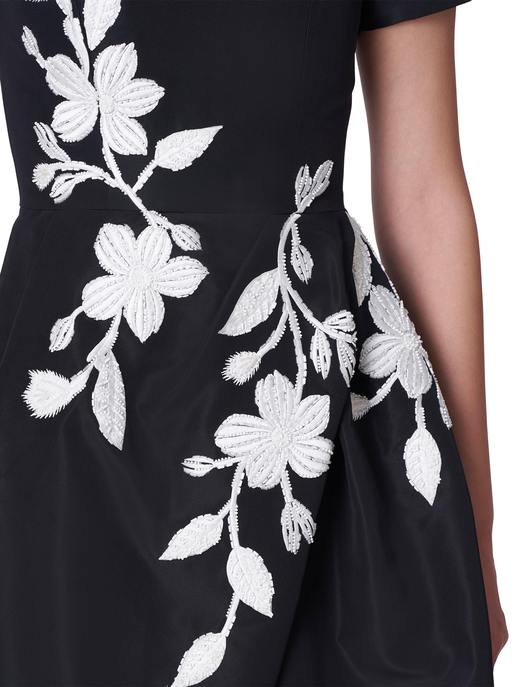 hand embroidered mexican dresses Mexican Embroidered Tunic Dress | Artisan-Made in MexicoMexico main image 1