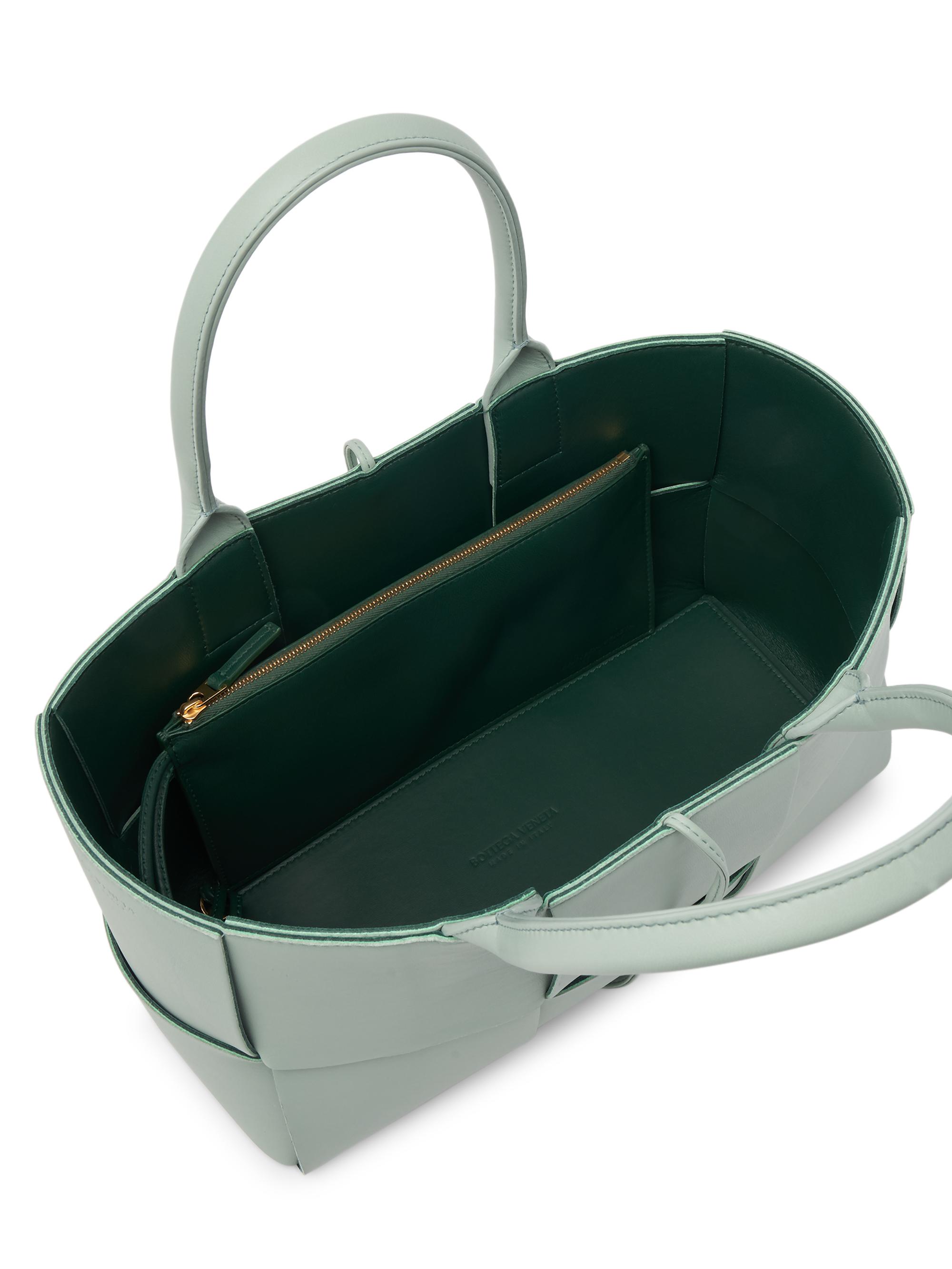 BOTTEGA VENETA ハンドバッグ Bottega Veneta Small Arco Leather Tote | Saks Fifth Avenue