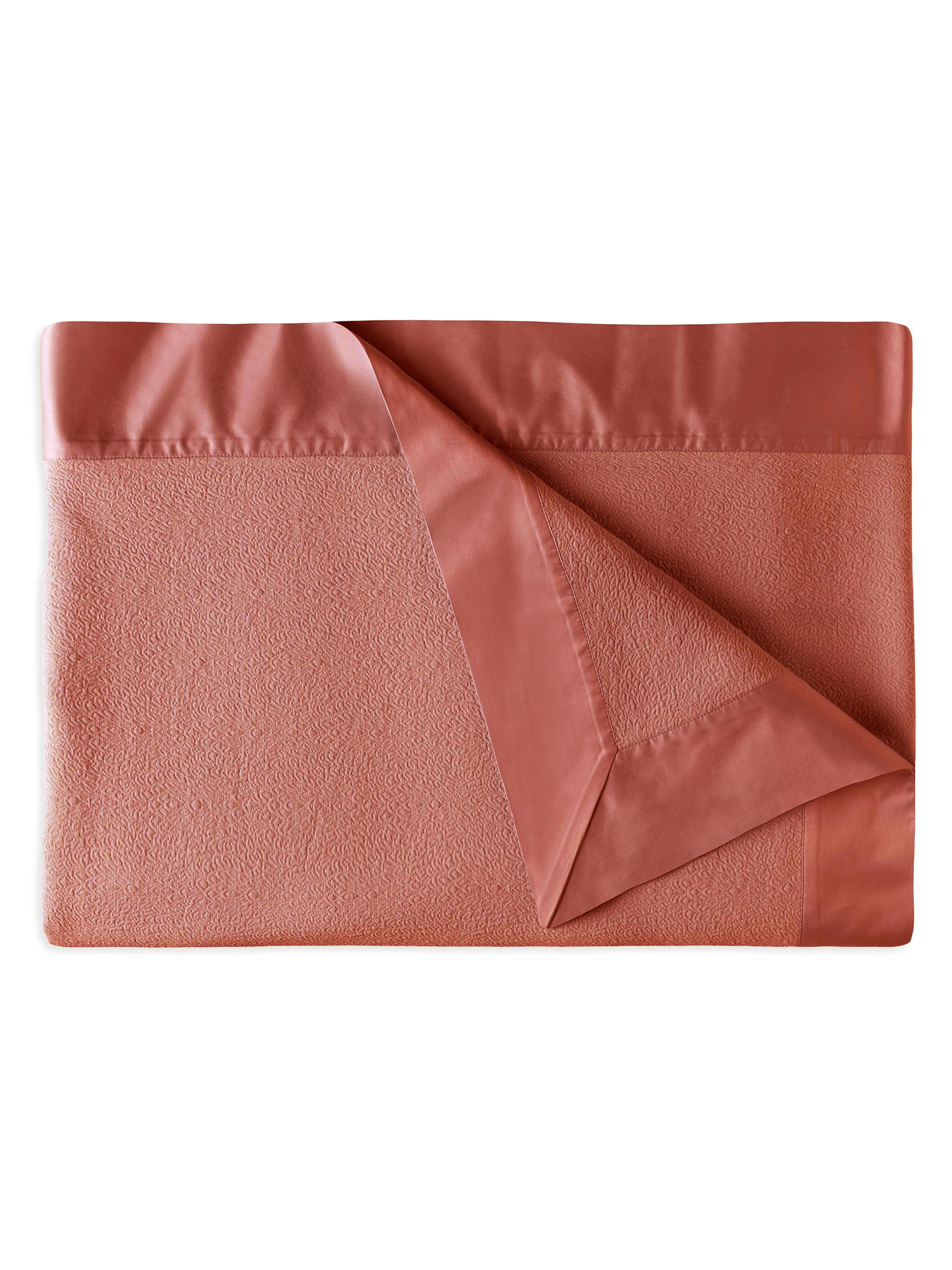 Amalia Home Collection Liza Matelassé Bedspread - Terracotta Queen