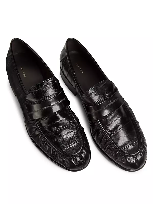 Soft leather loafers in black - The Row