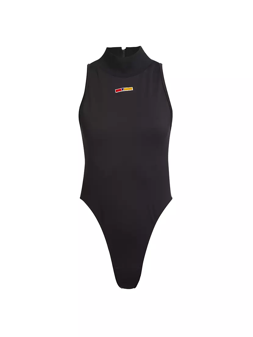 0400016631080_BLACK?wid=830& 0400016631080_BLACK?wid=830&