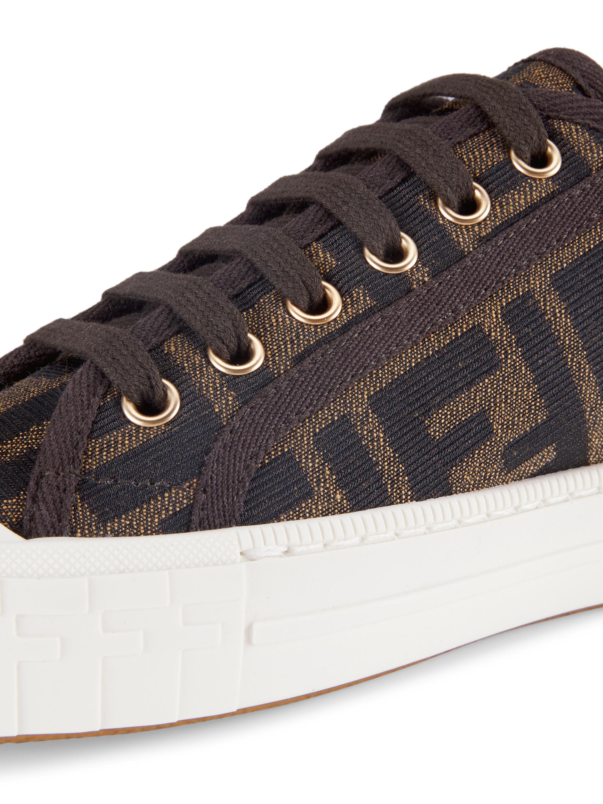 FENDI 　♡I♡ Fendi FF Canvas Low-Top Sneakers (Sneakers) IFCHIC.COM