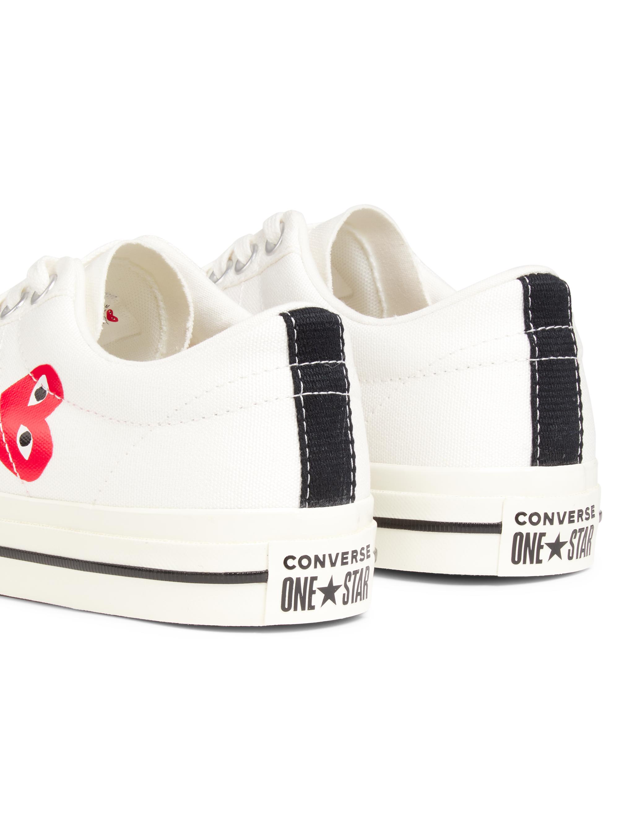 One Star Low-Top Sneakers