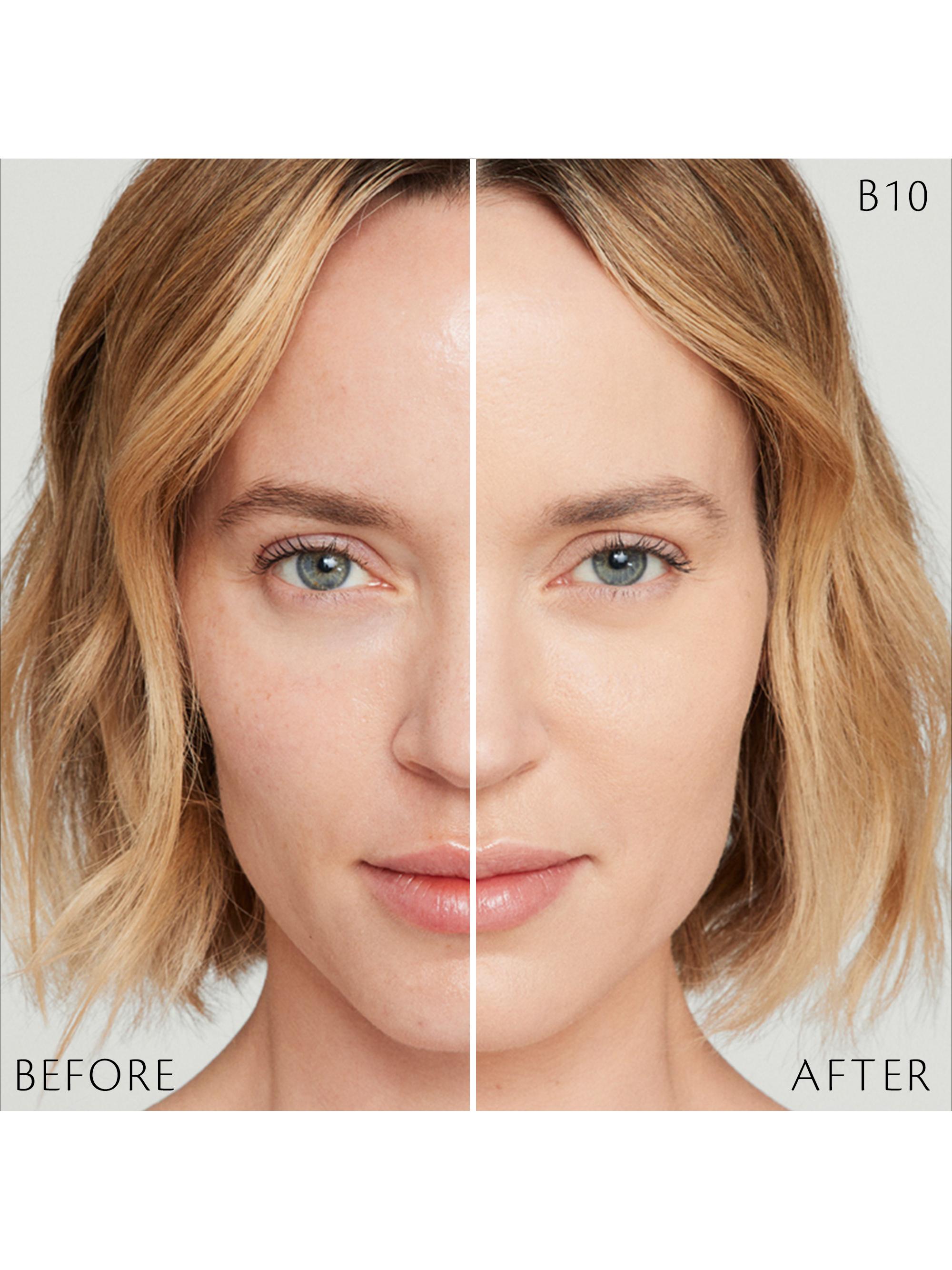 Clé de Peau Beauté The Foundation SPF 22 | Saks Fifth Avenue