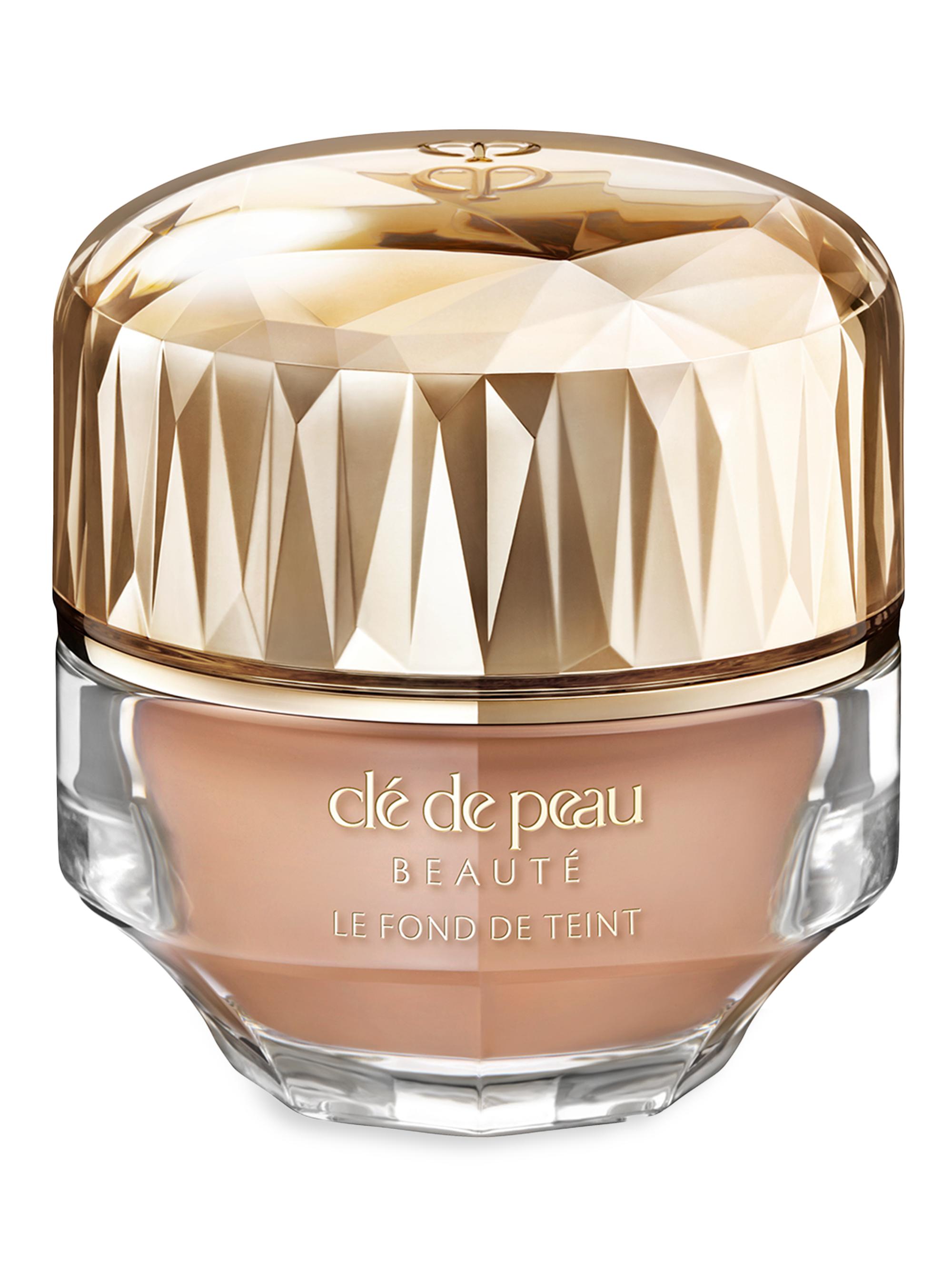 Clé de Peau Beauté The Foundation SPF 22 | Saks Fifth Avenue