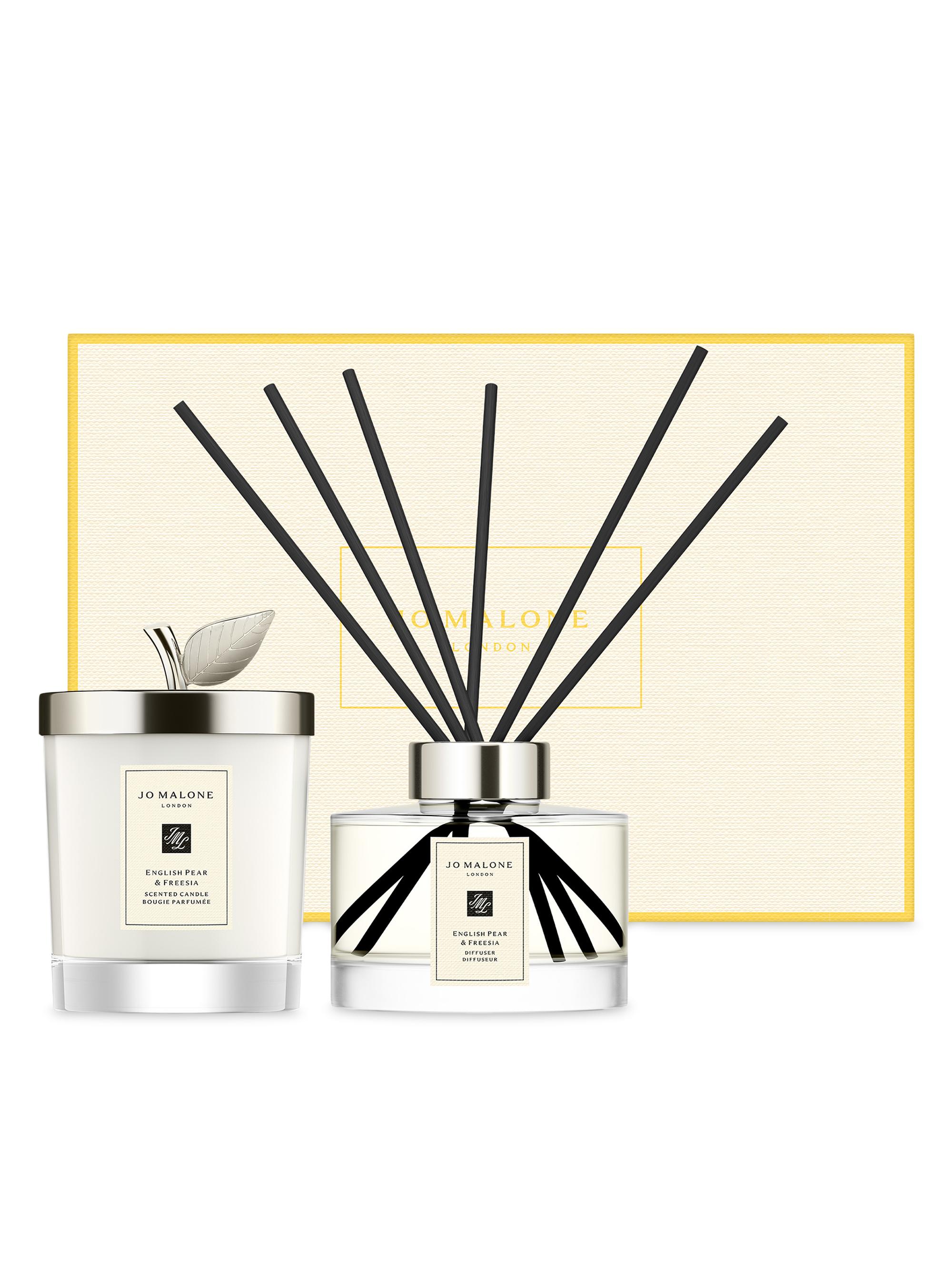 Jo Malone London Limited-Edition English Pear & Freesia Candle & Diffuser Set