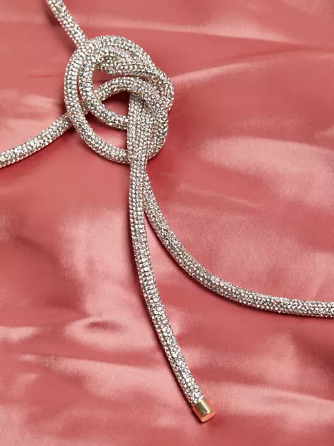 Chanel jewellery: ribbons tied with knots of diamonds are the star