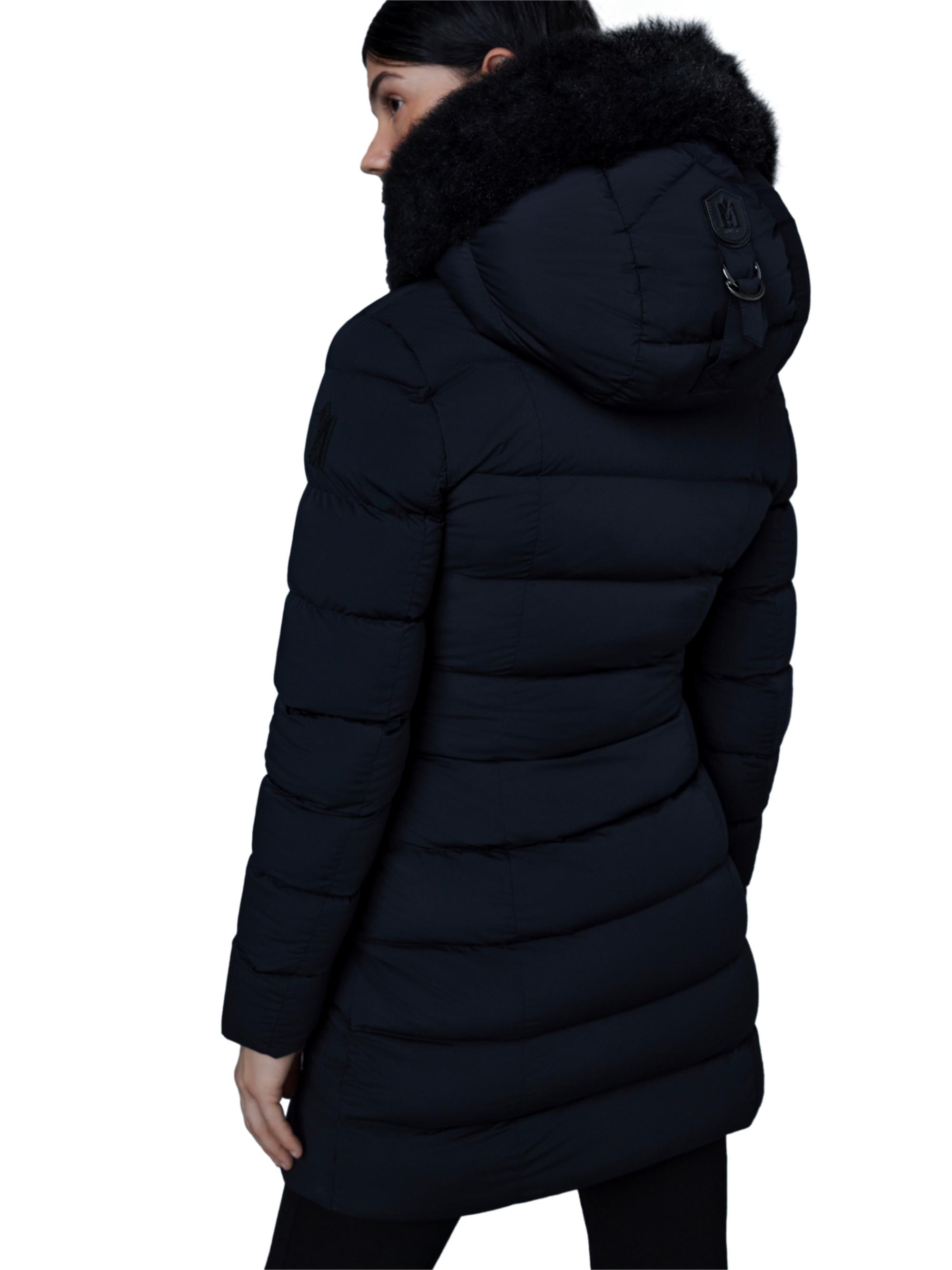 0400017464807_BLACK_A4?wid=830