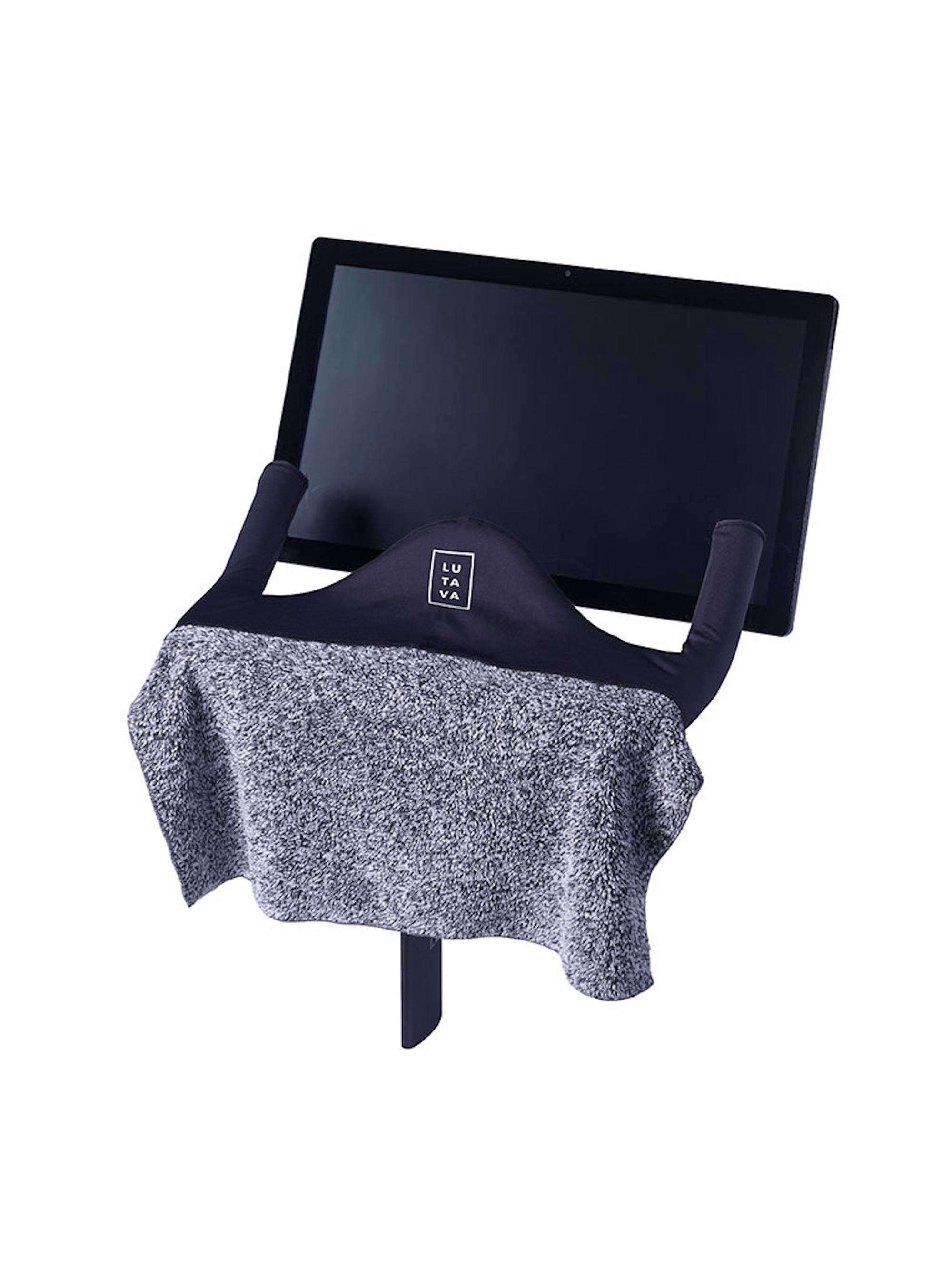 Lutava Grip - Antimicrobial Peloton Handle Cover - Black