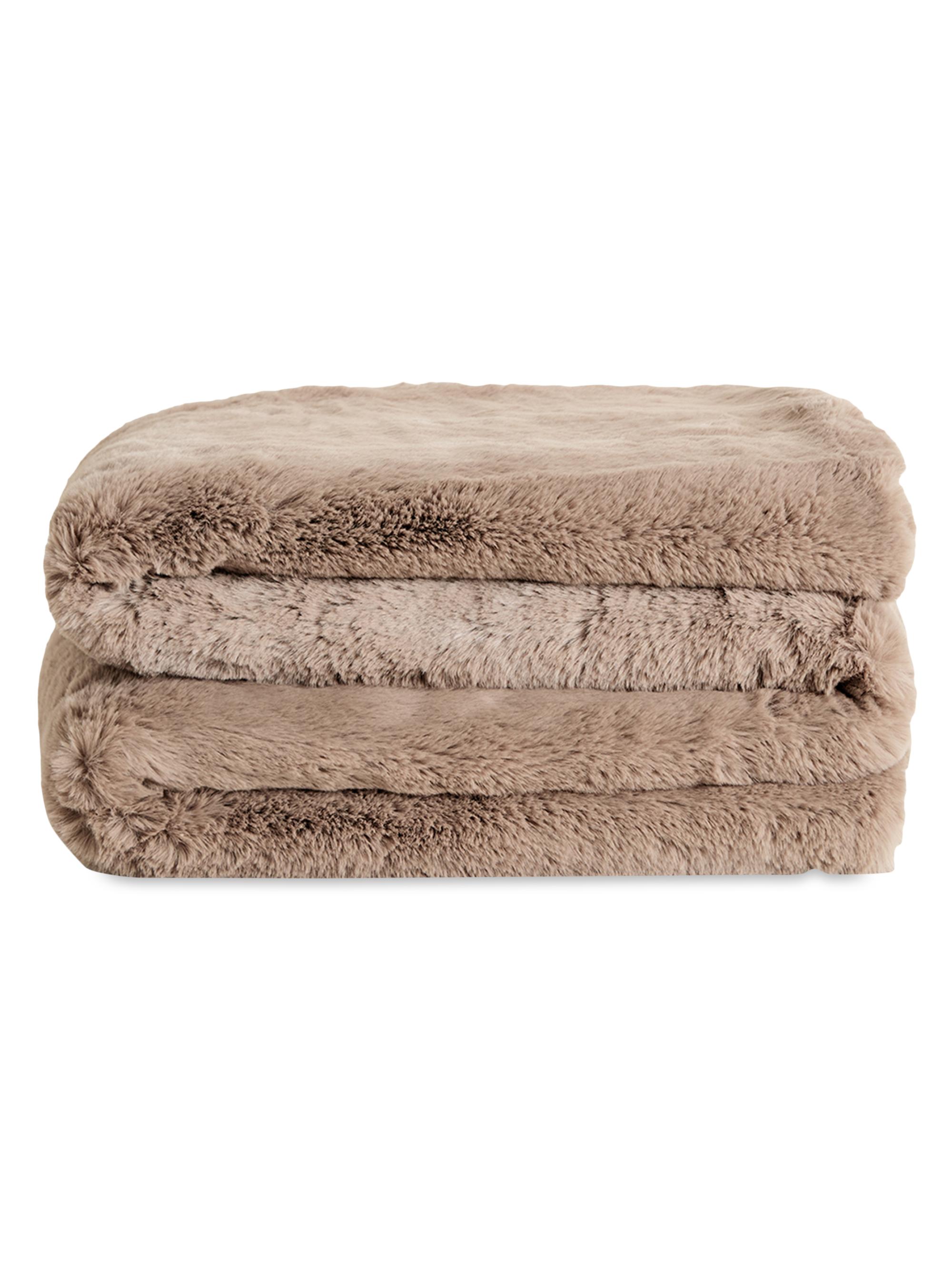 UnHide Marshmallow Medium Faux Fur Blanket - Mocha