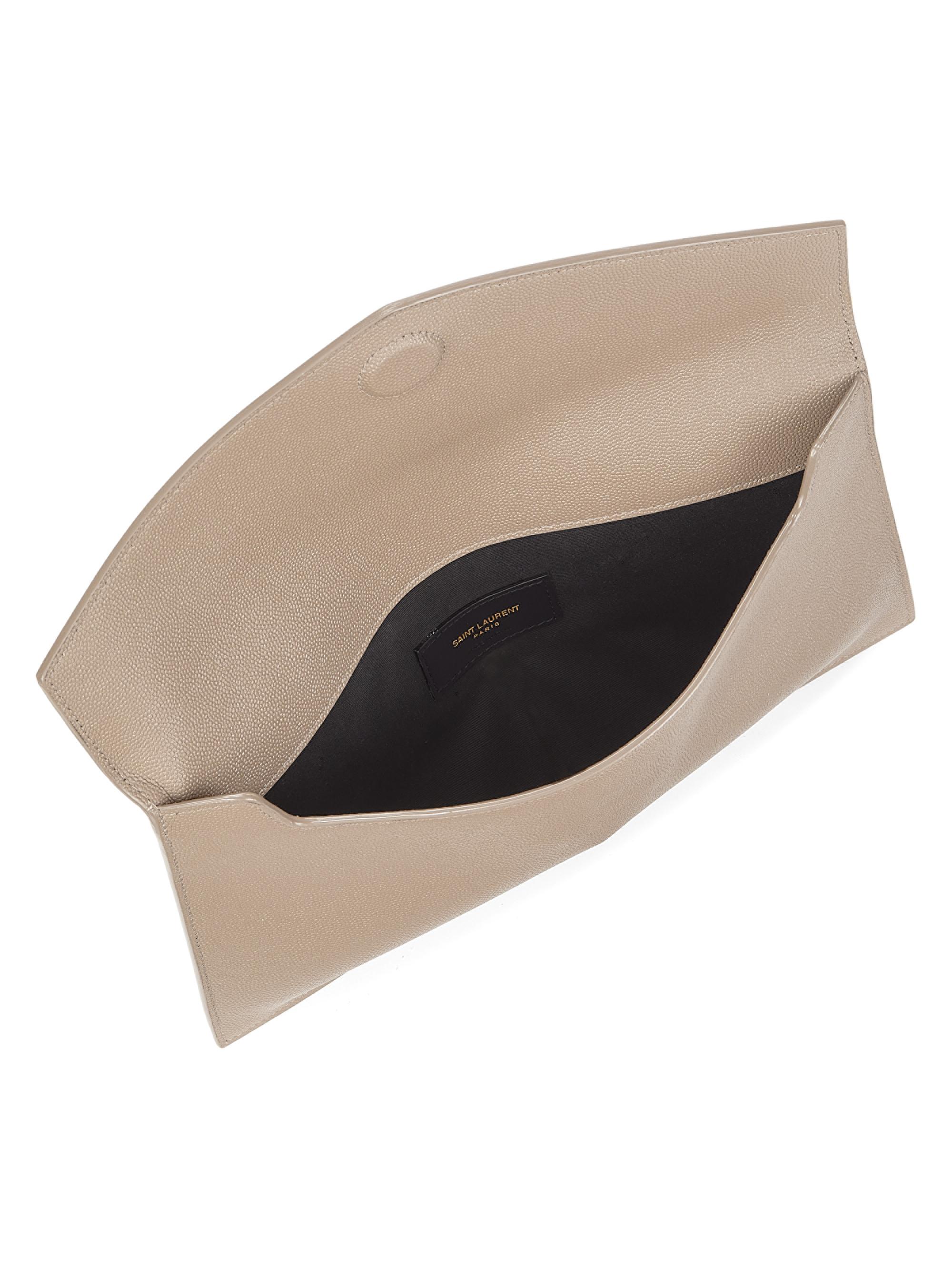 Uptown Pouch in Grain De Poudre Embossed Leather