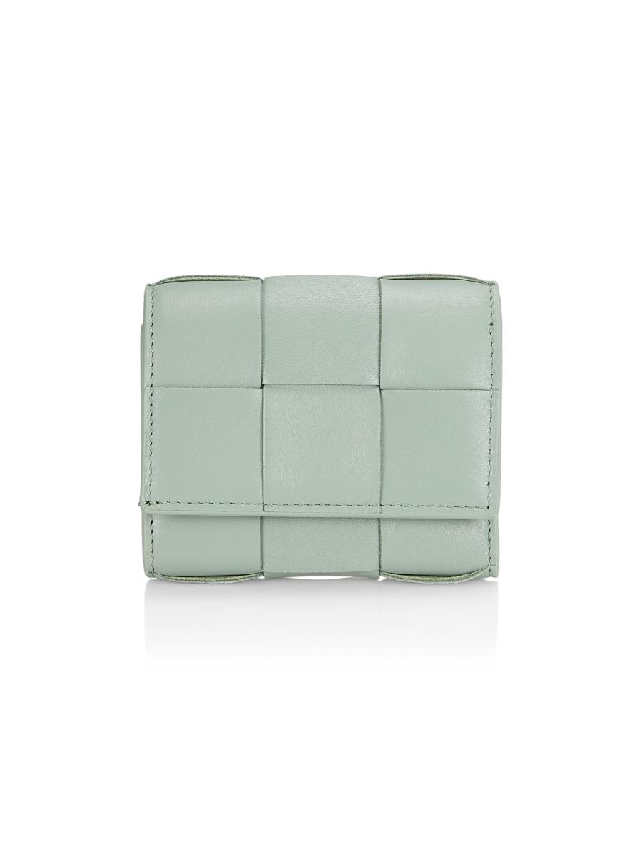 折りたたみ財布 BOTTEGA VENETA CASSETTE LEATHER COMPACT WALLET Bottega Veneta® Men's Cassette Bi-Fold Wallet in Deep blue