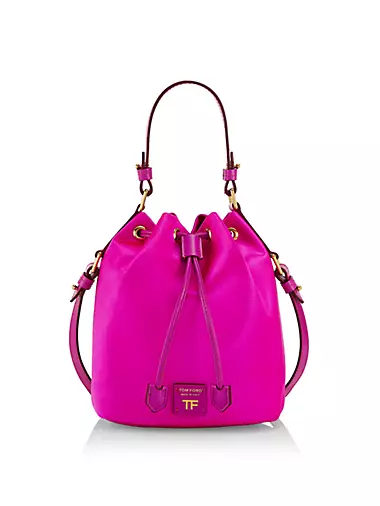 What's in my bag/purse  Tom Ford Bag Review 