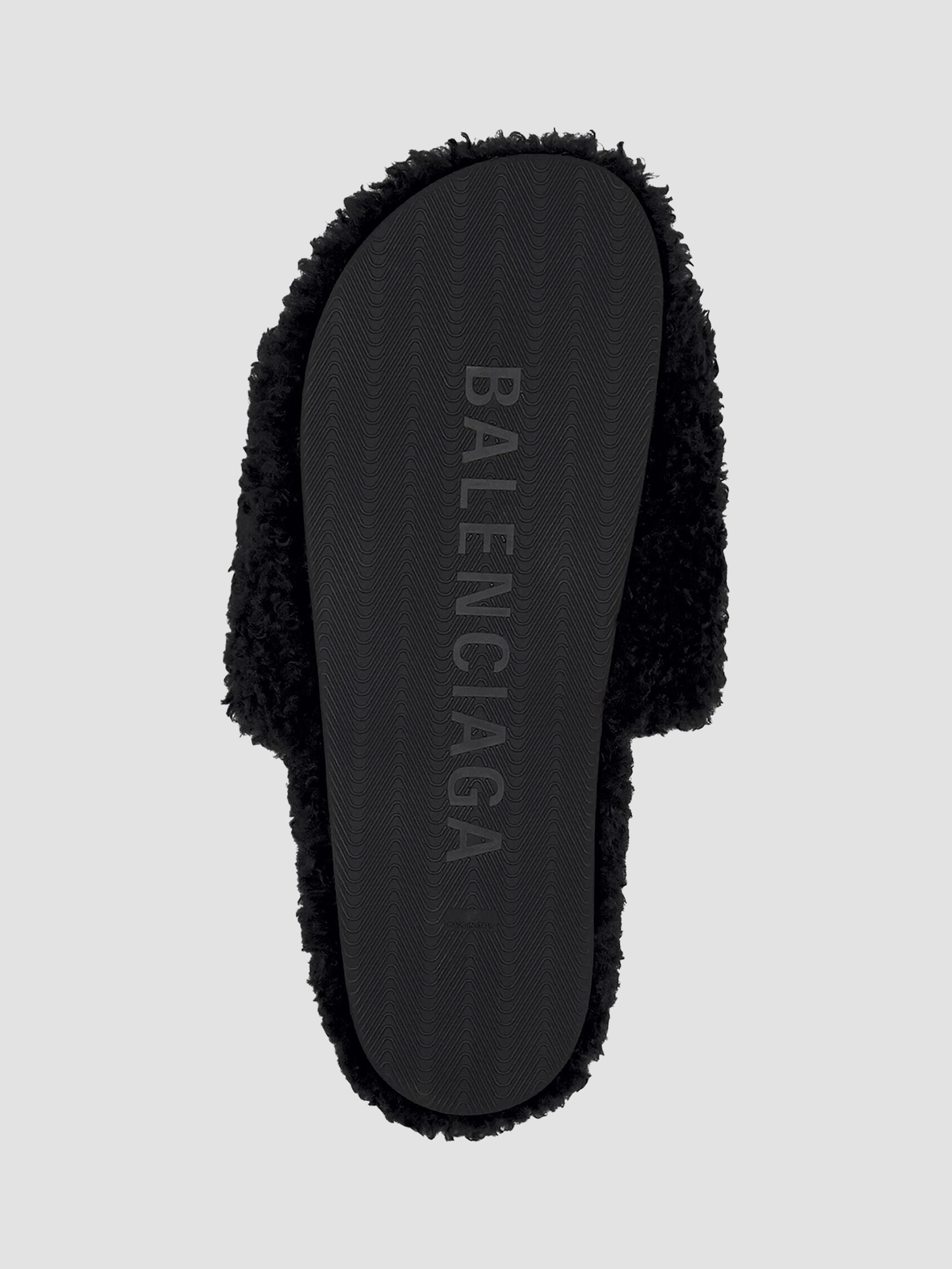Balenciaga Women's Fluffy Slide Sandals - Black | Thumbnail 6